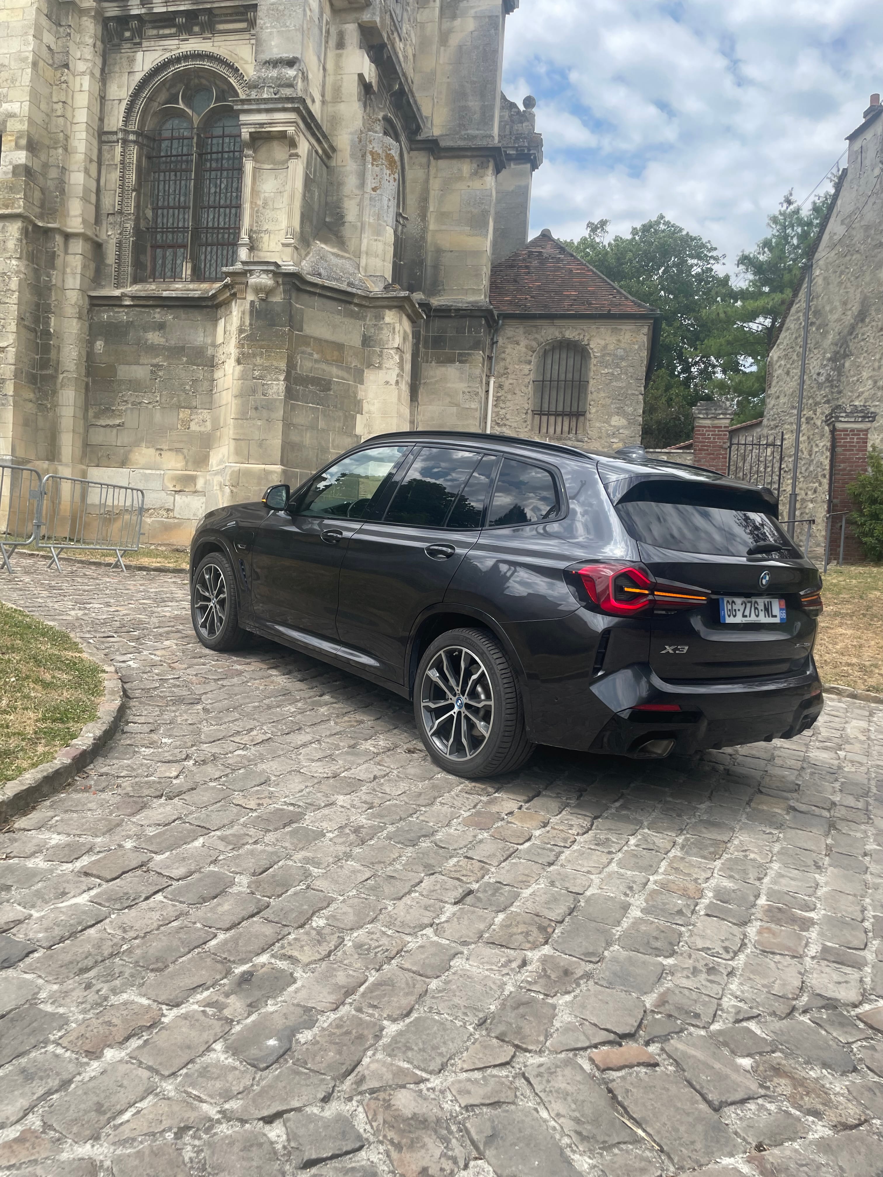 BMW X3 xDrive30e 292ch with GPS