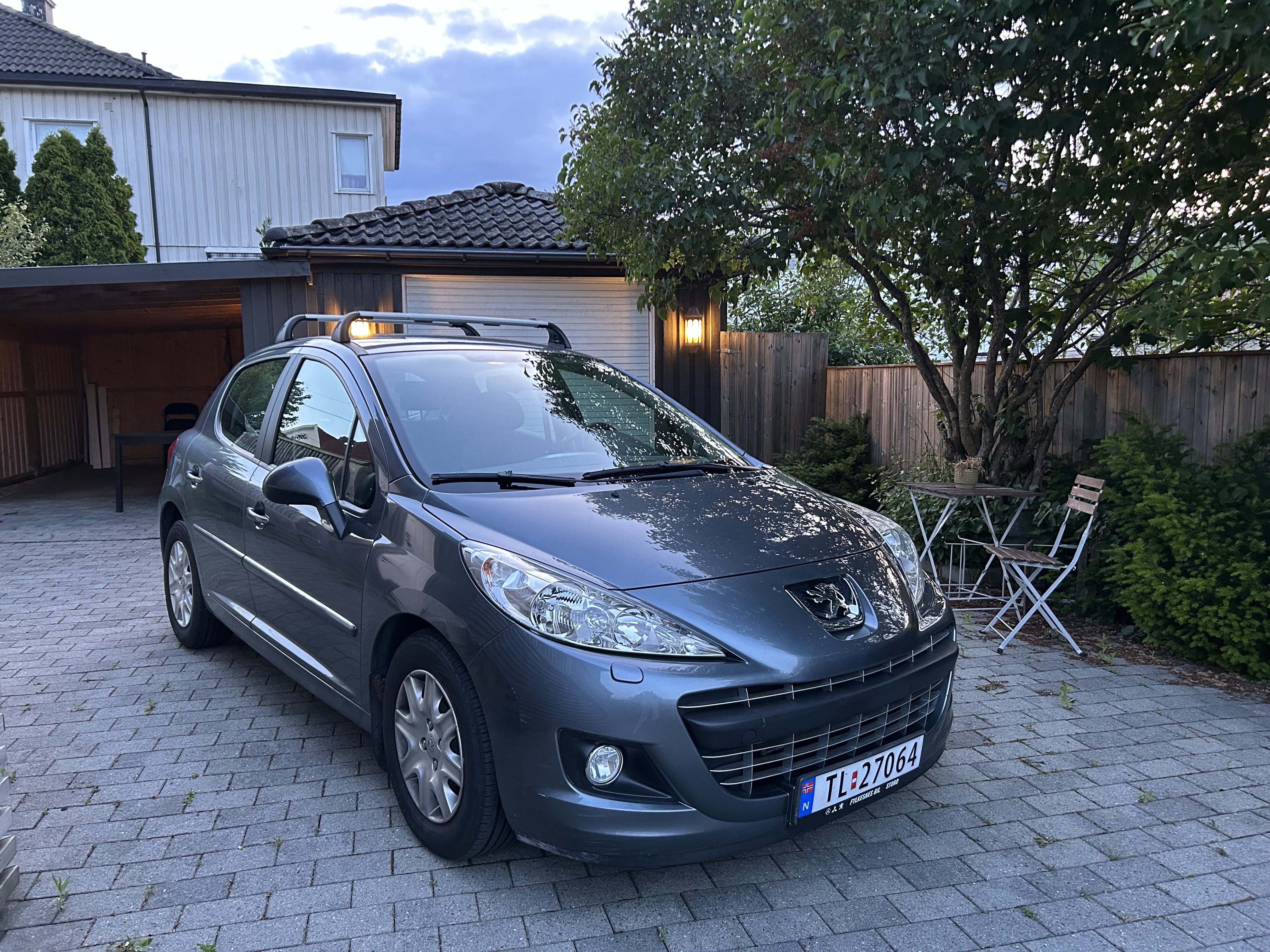 Peugeot 207