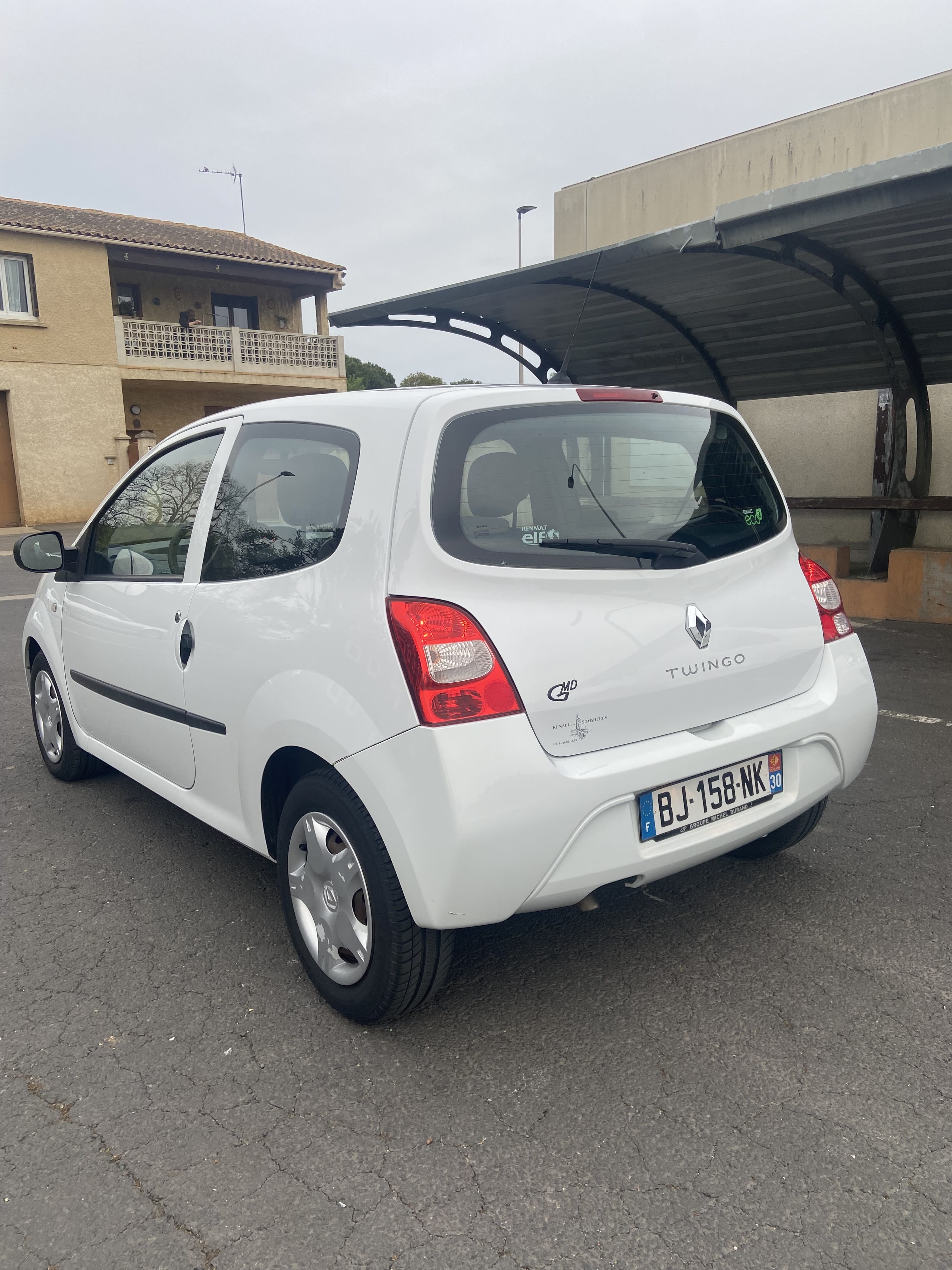Renault Twingo avec Siège bébé