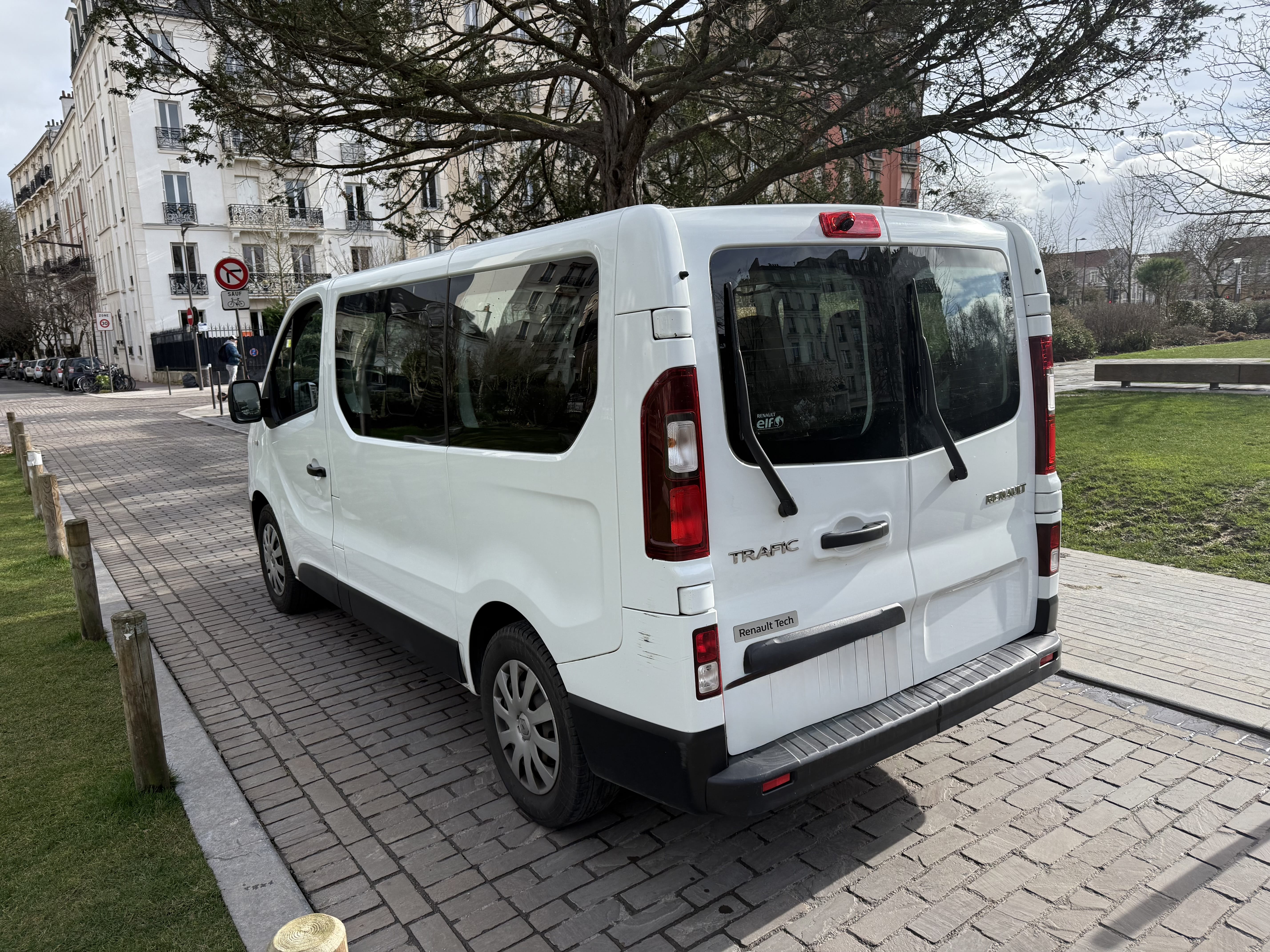 Renault Trafic Passenger 2.0 avec Régulateur de vitesse