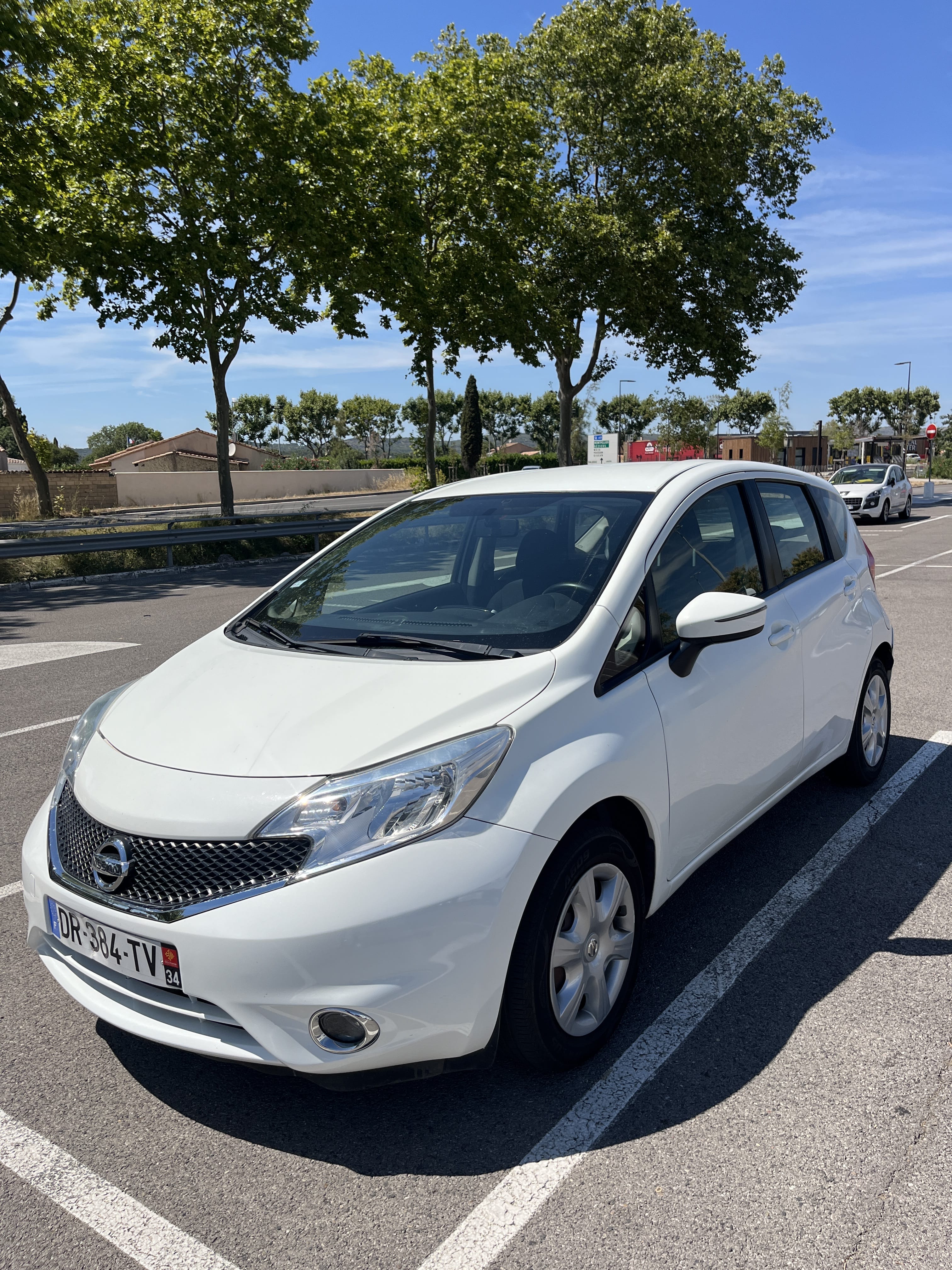 Nissan Note, 2015, Essence 95