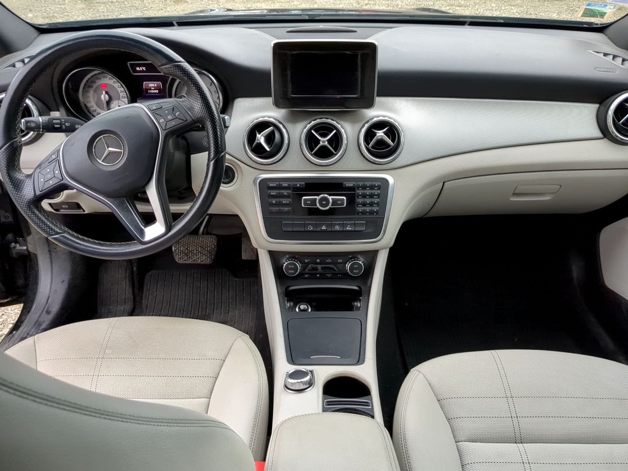 Mercedes-Benz Classe GLA avec Climatisation