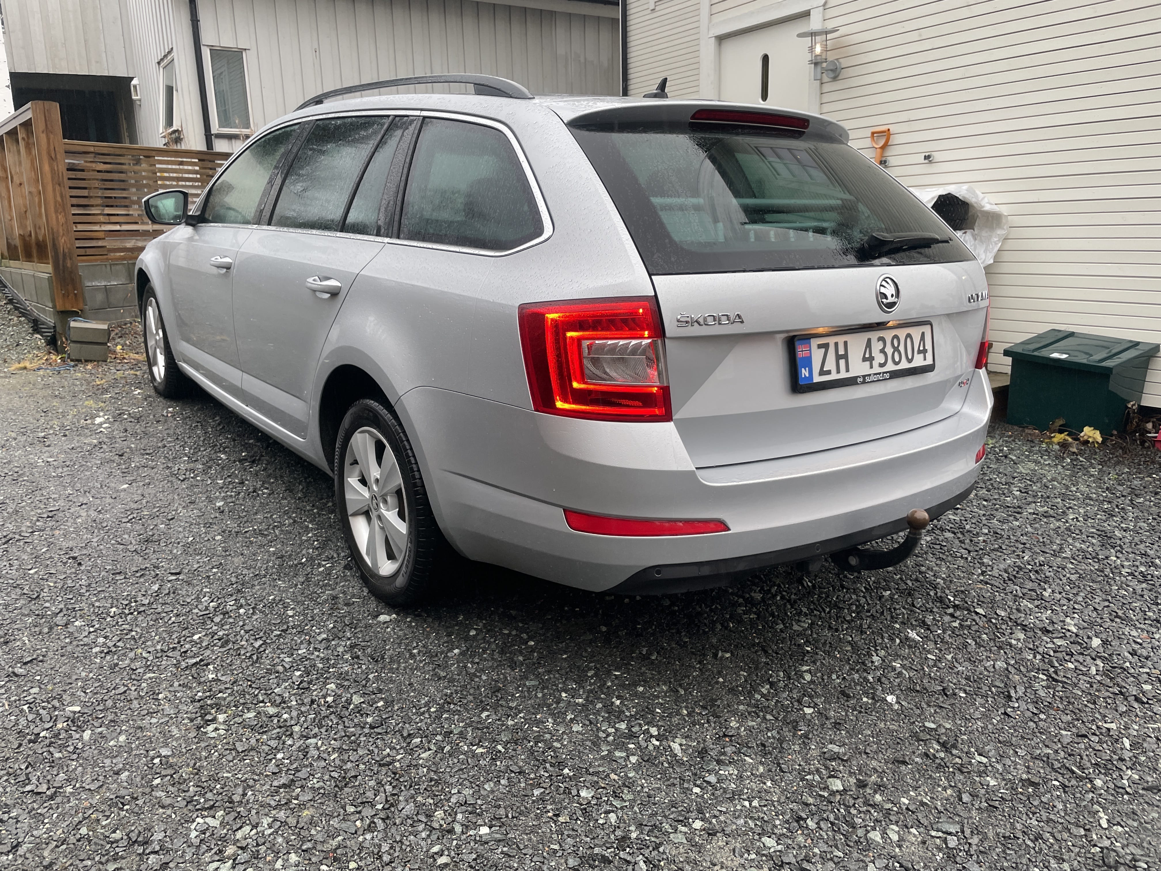 Skoda Octavia 1.6 Diesel met GPS