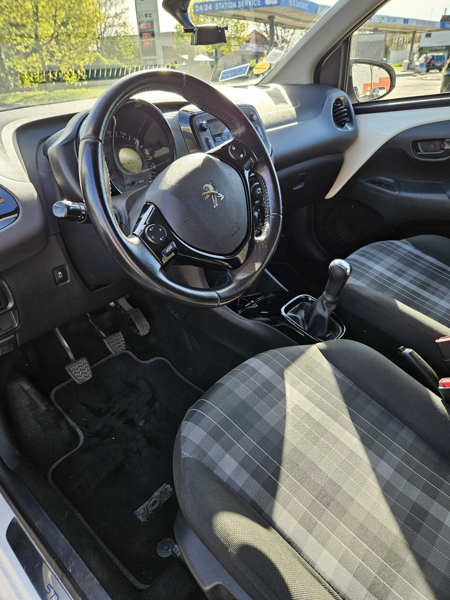 Peugeot 108