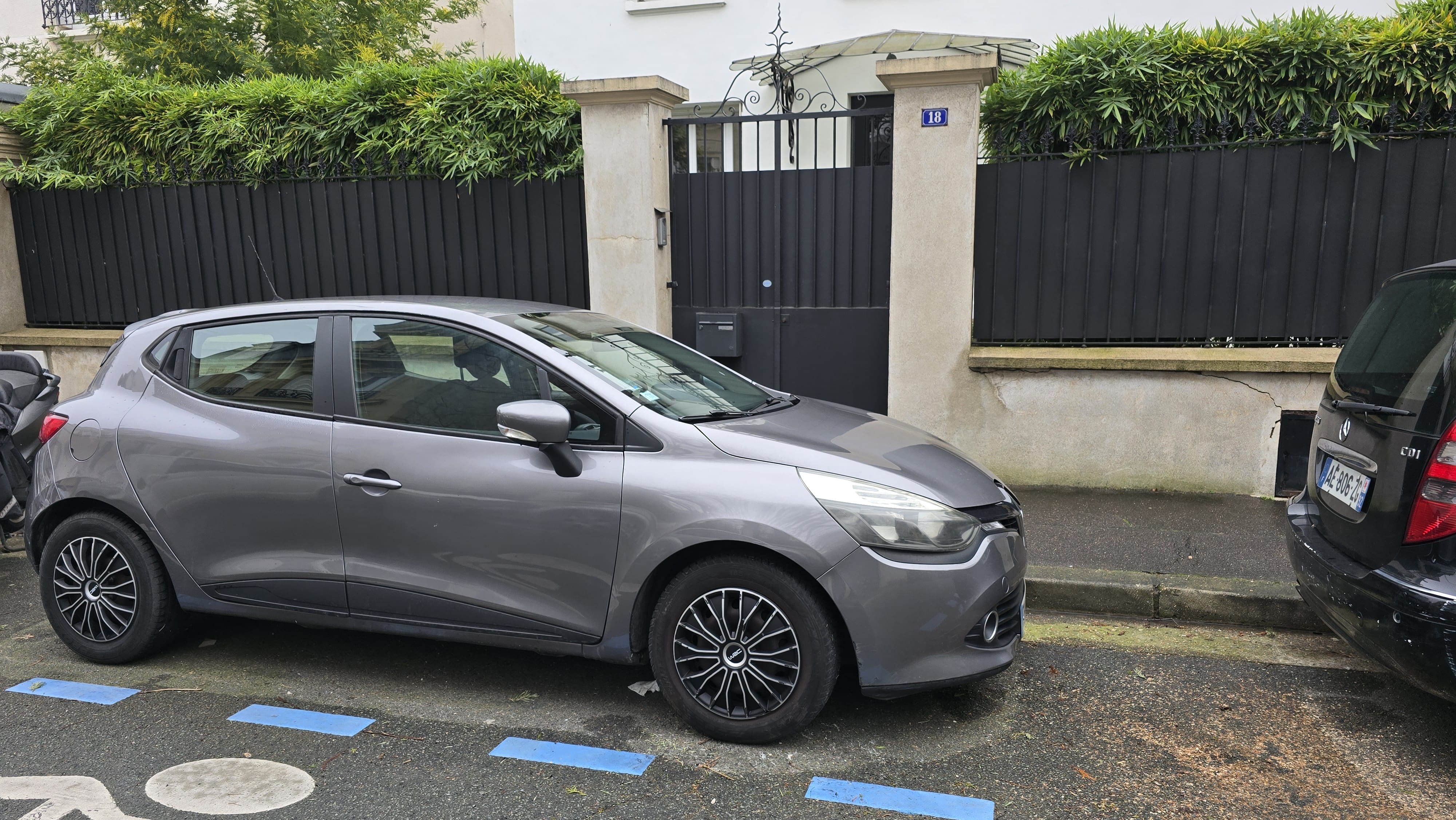 Renault Clio avec Climatisation
