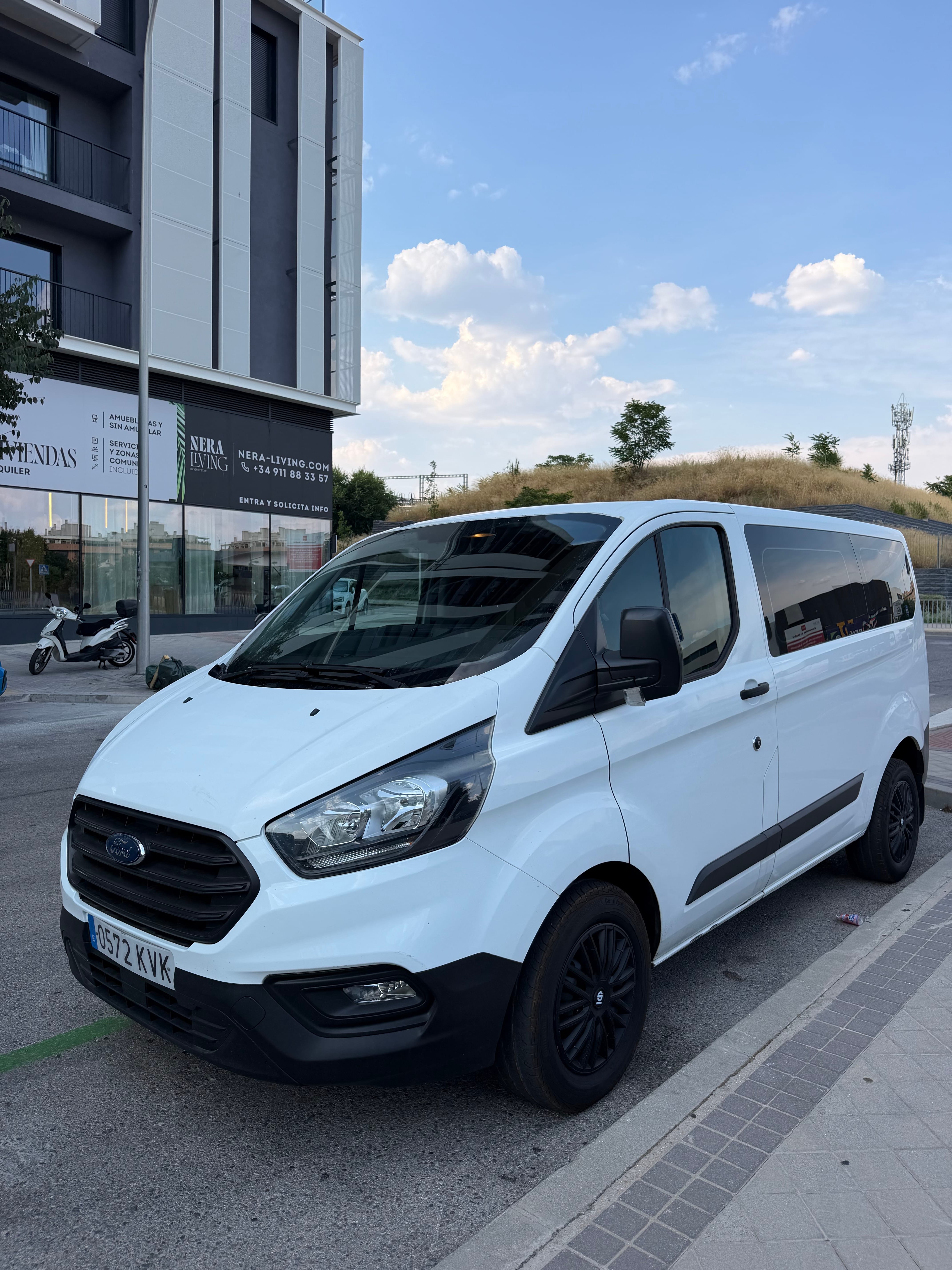 Ford Transit Custom Kombi, 2019, Diesel, 9 plazas y más