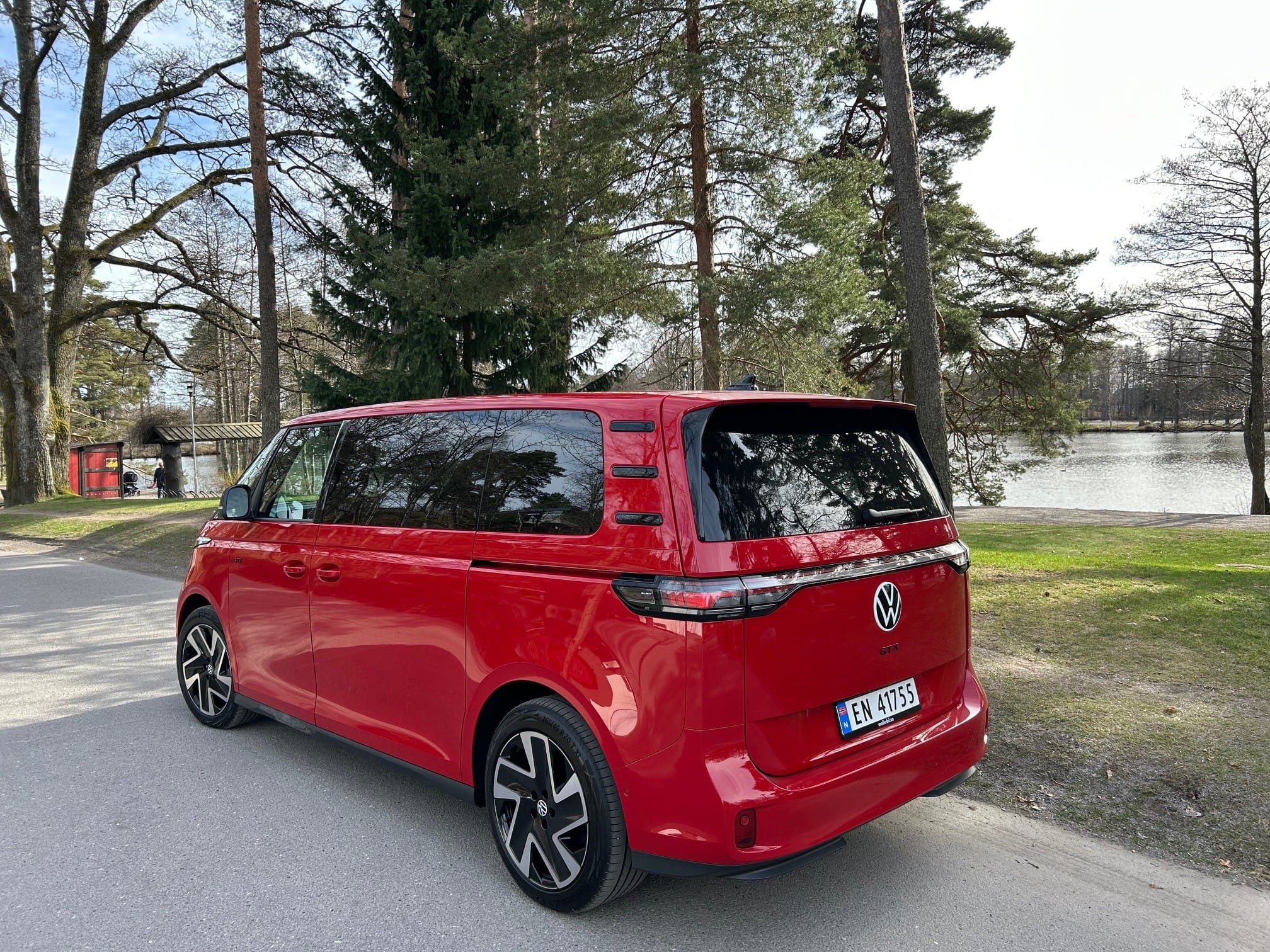 Volkswagen ID. Buzz 7 seter with GPS