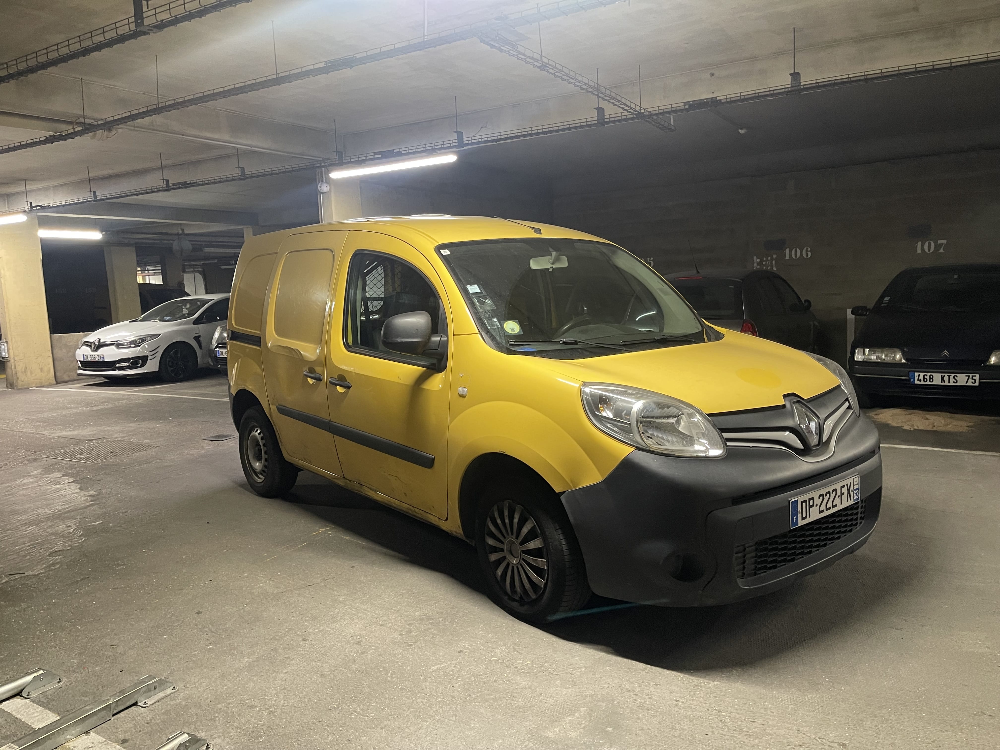 Renault Kangoo Express avec Entrée audio / iPod