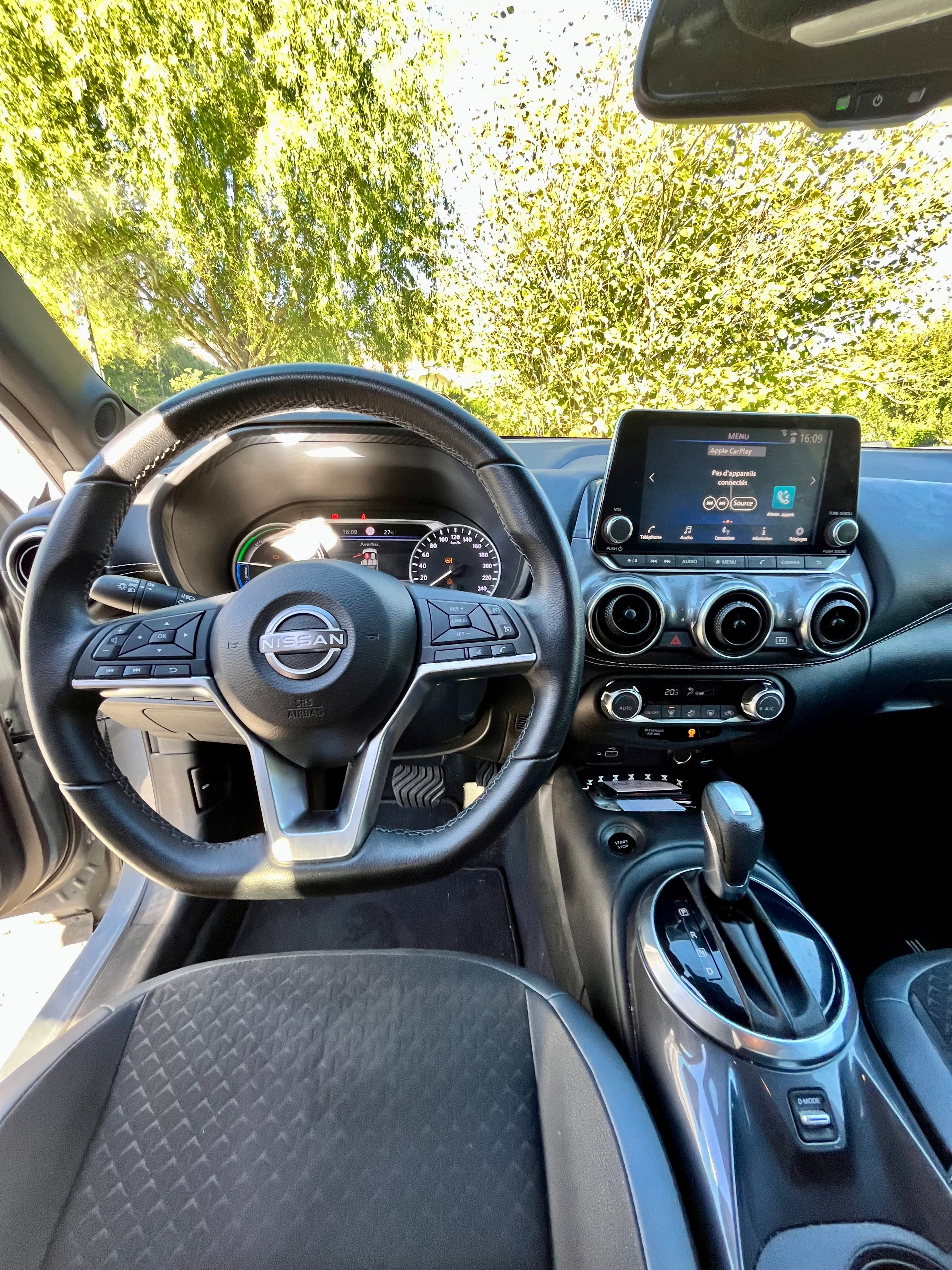 Nissan Juke N-Connecta Hybride avec GPS