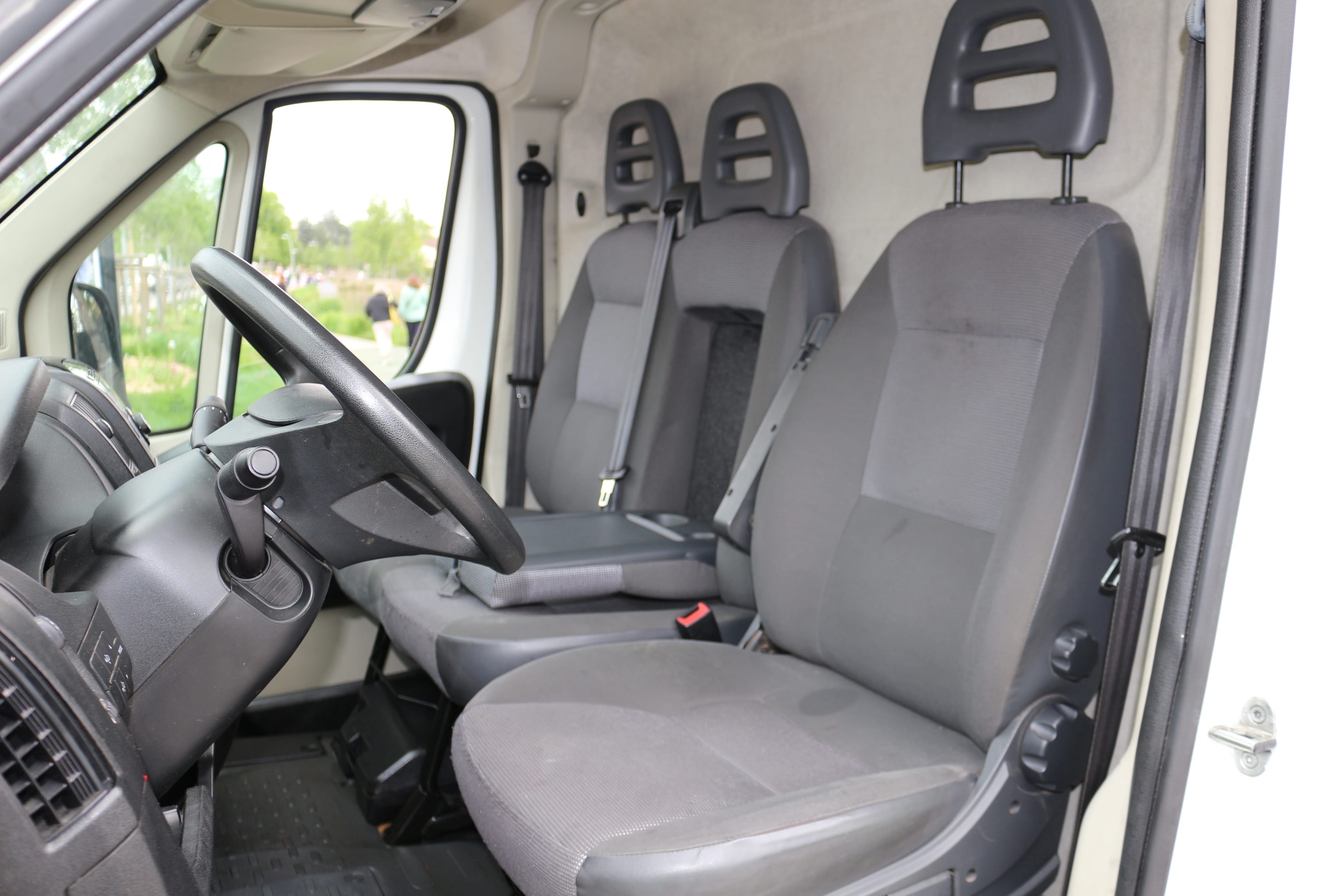 Peugeot Boxer CV-824-CE