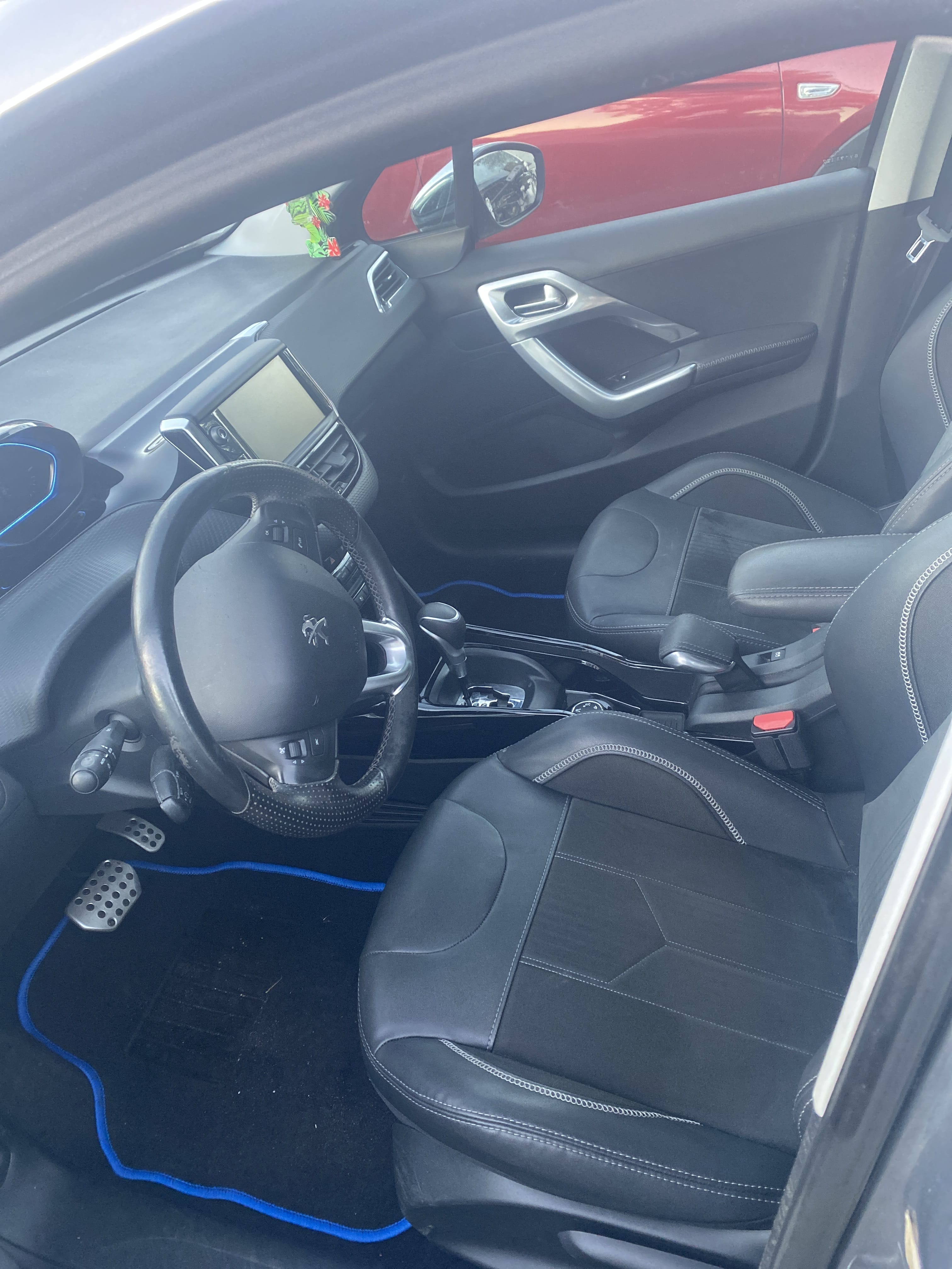 Peugeot 2008 avec Climatisation