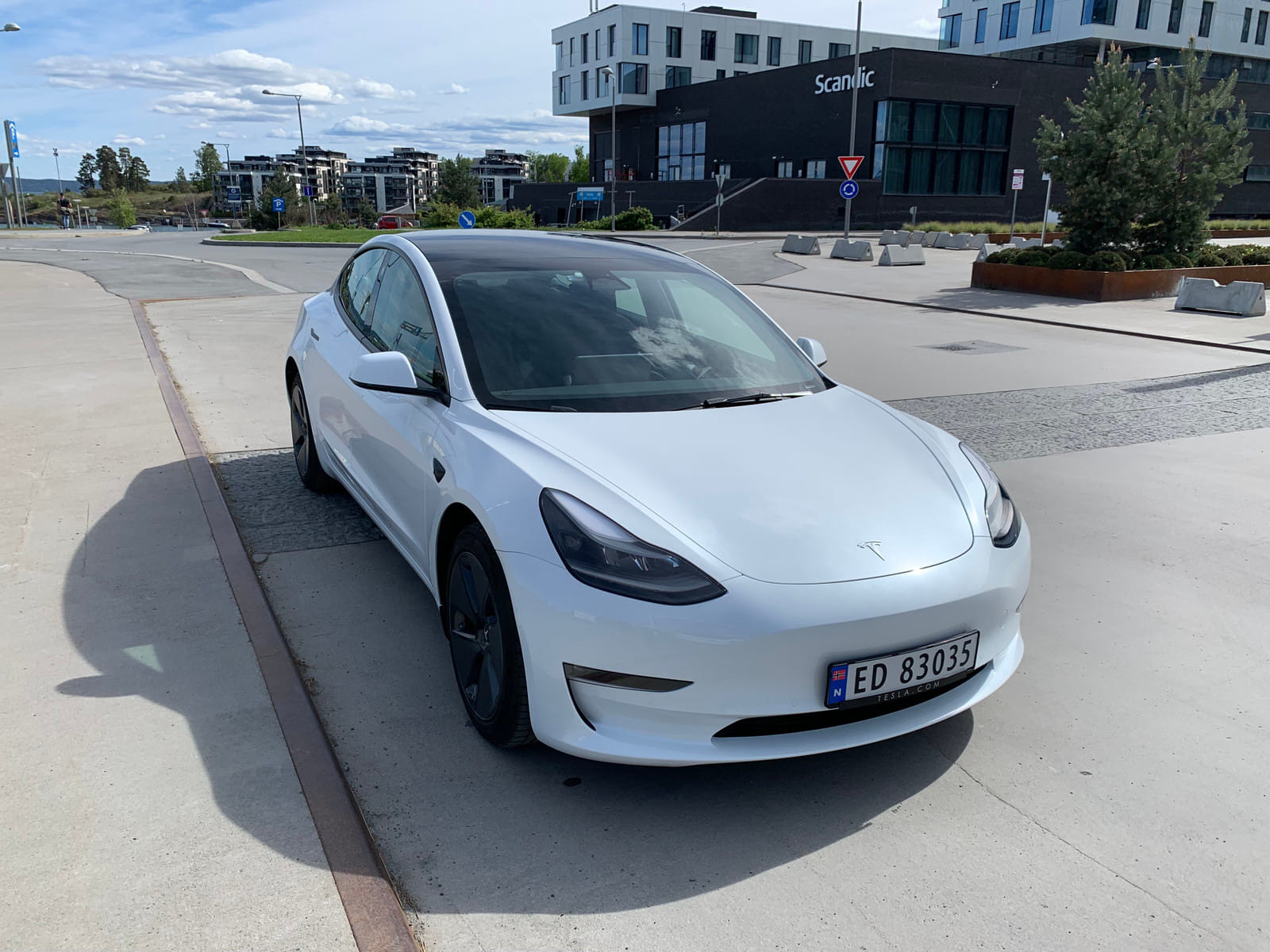 Tesla Model 3 Long Range, 2022, Electric, automatic