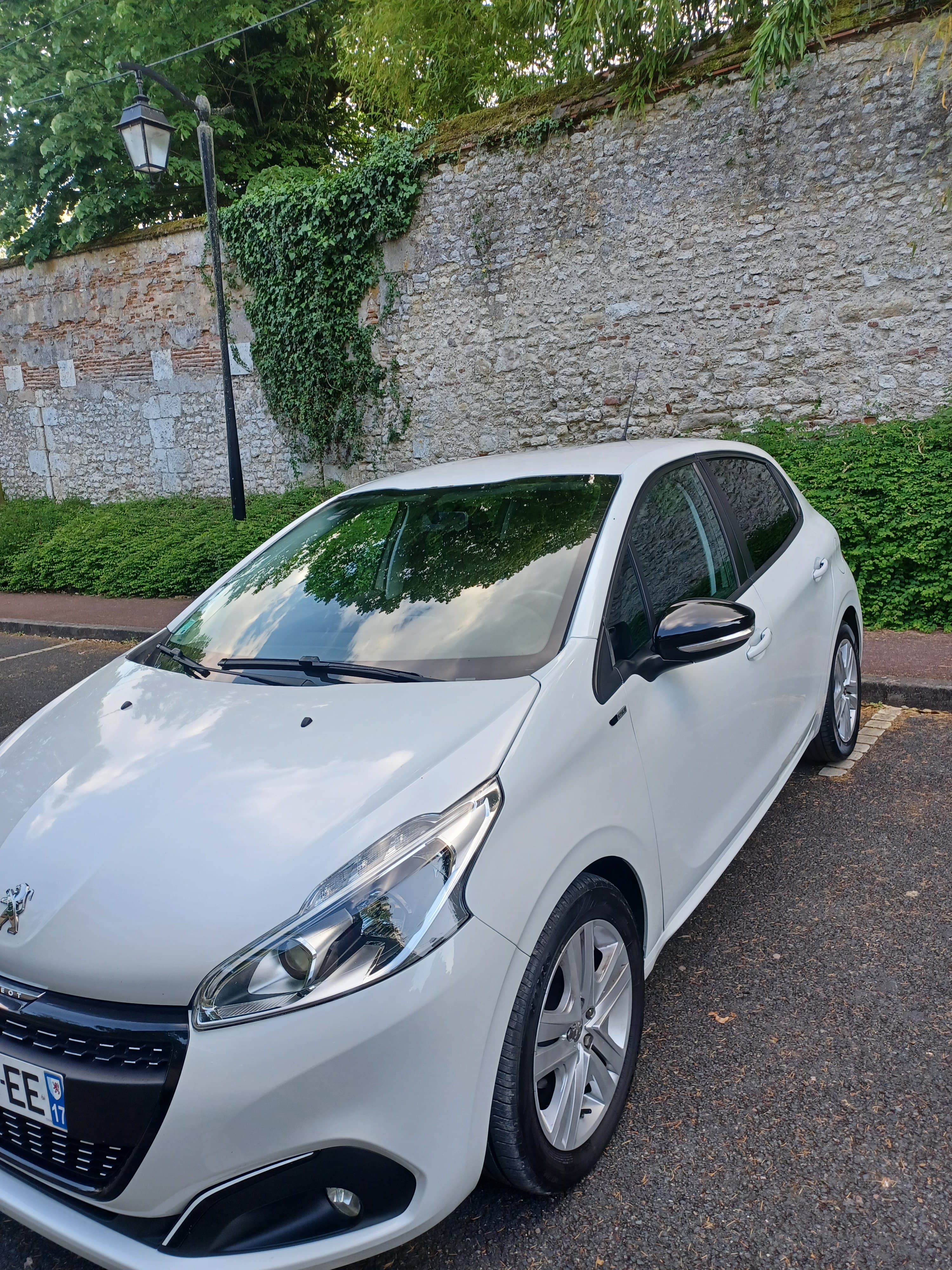 Peugeot 208, 2016, Diesel