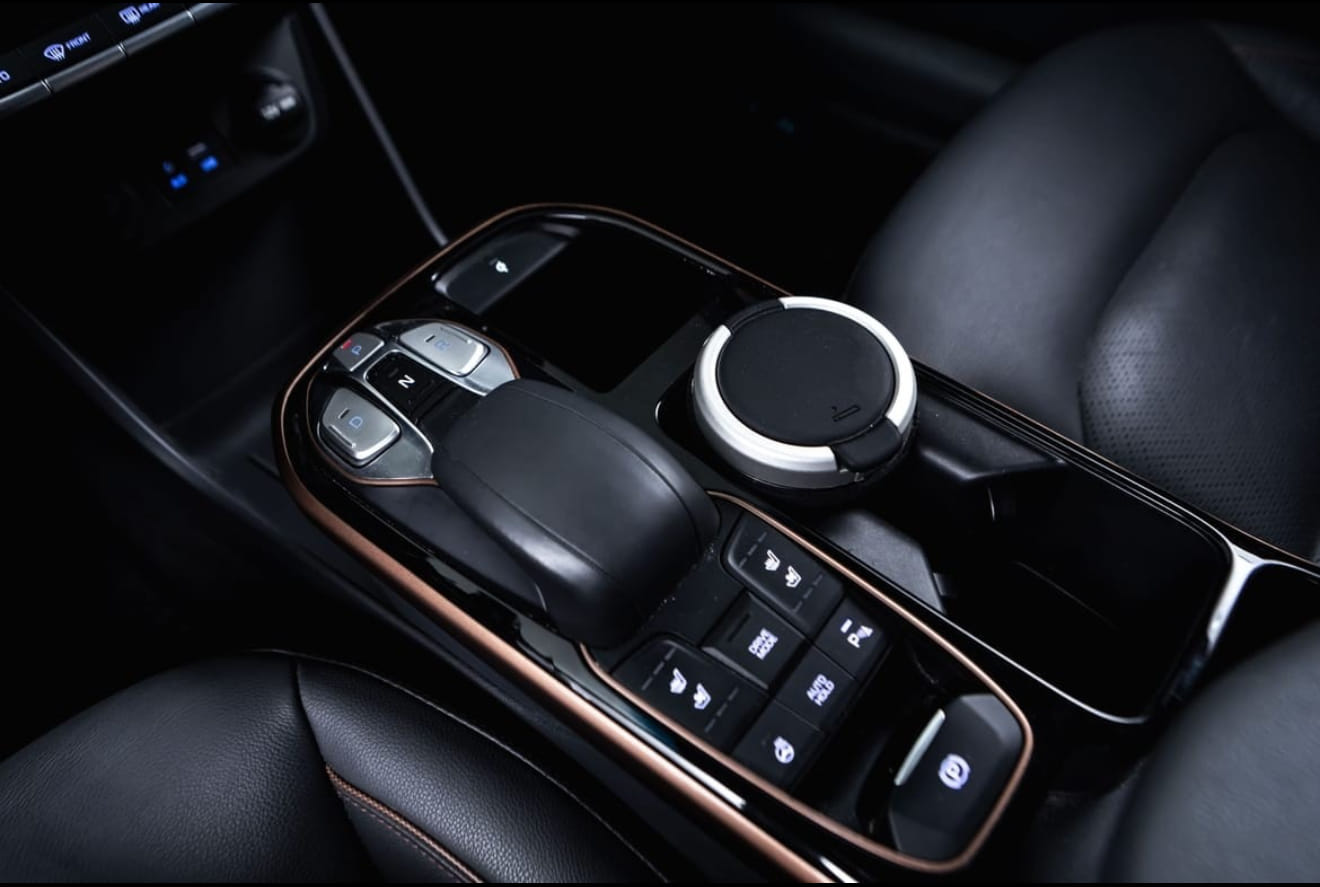 Hyundai Ioniq med Lydinngang