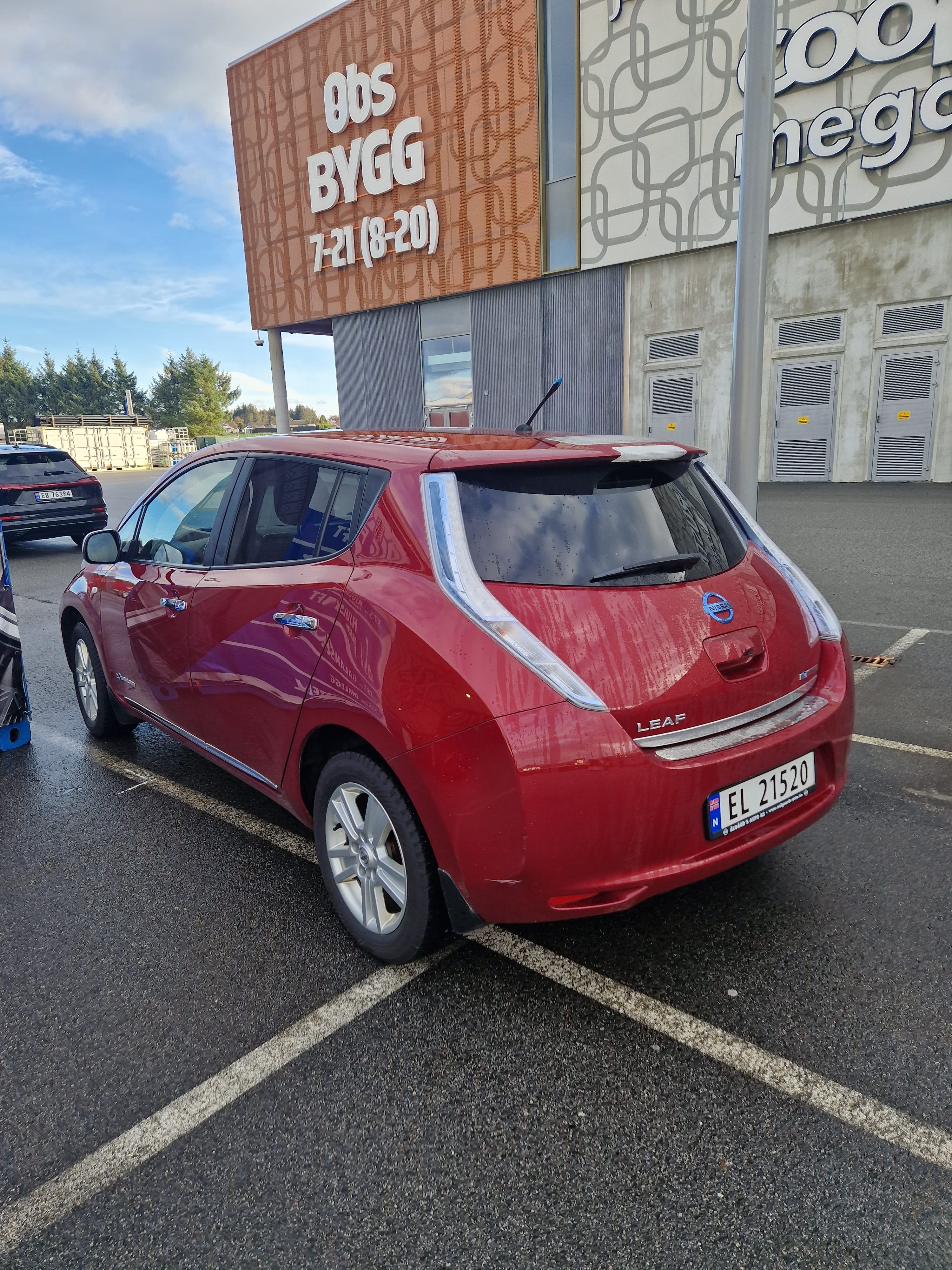 Nissan Leaf med Babysete