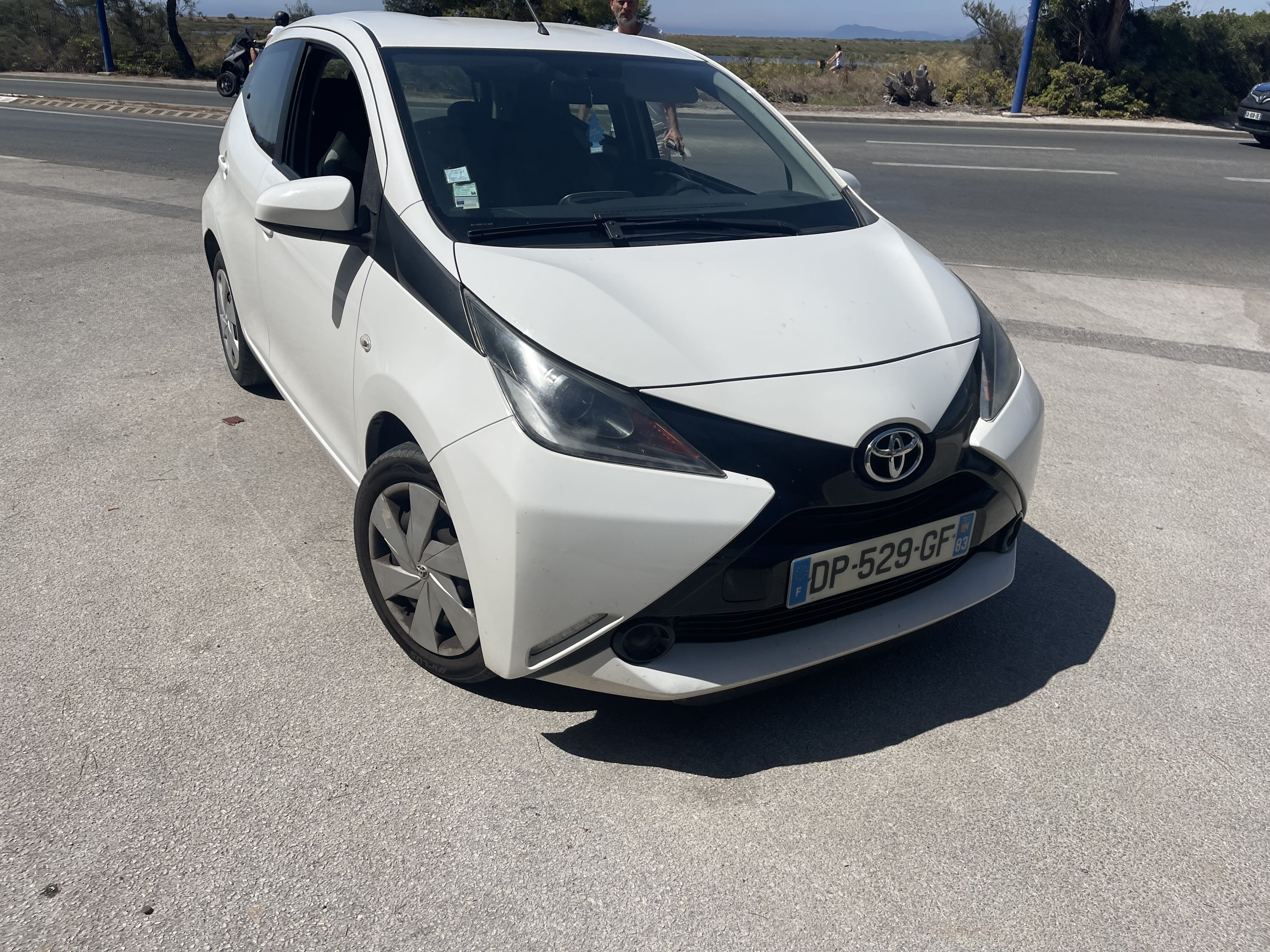 Toyota Aygo, 2015, Essence 98