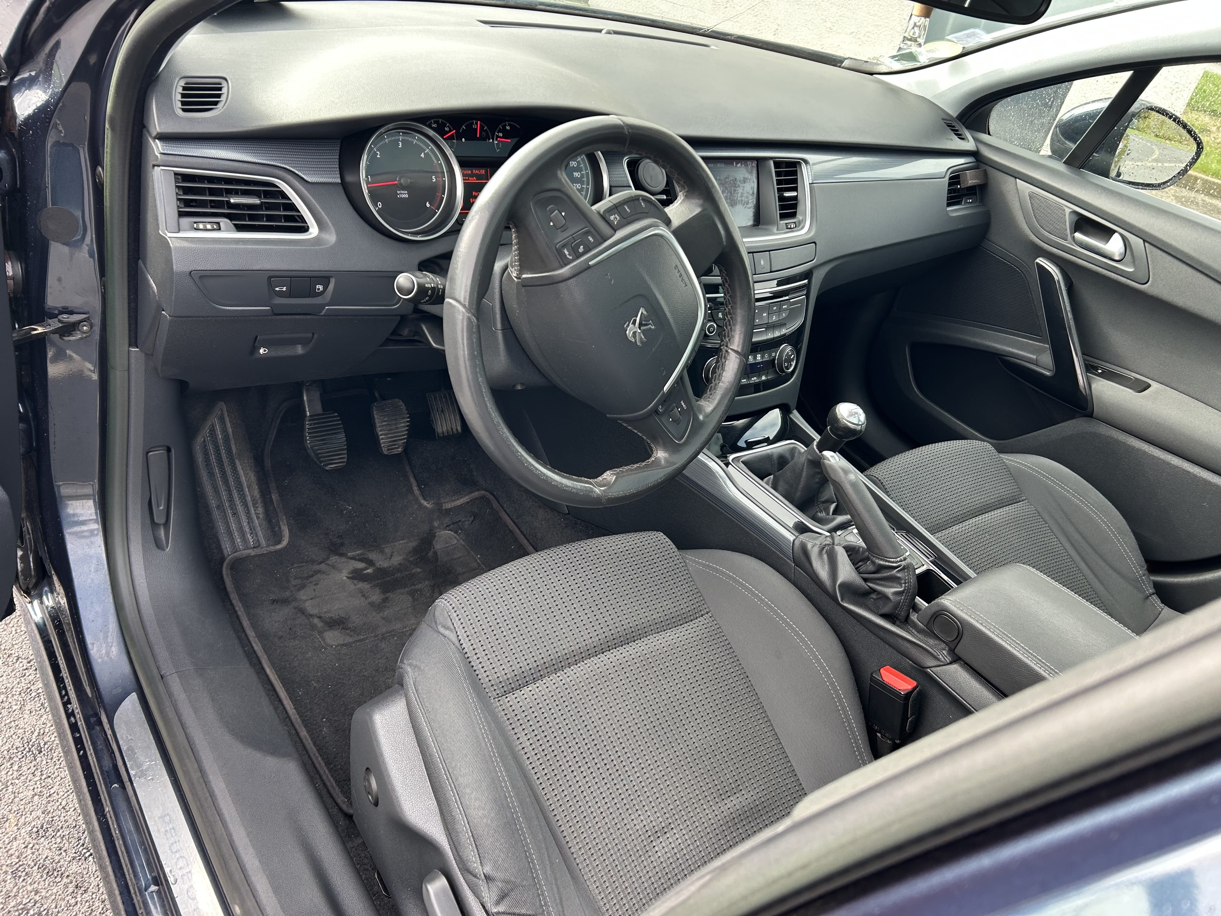 Peugeot 508 SW avec Régulateur de vitesse