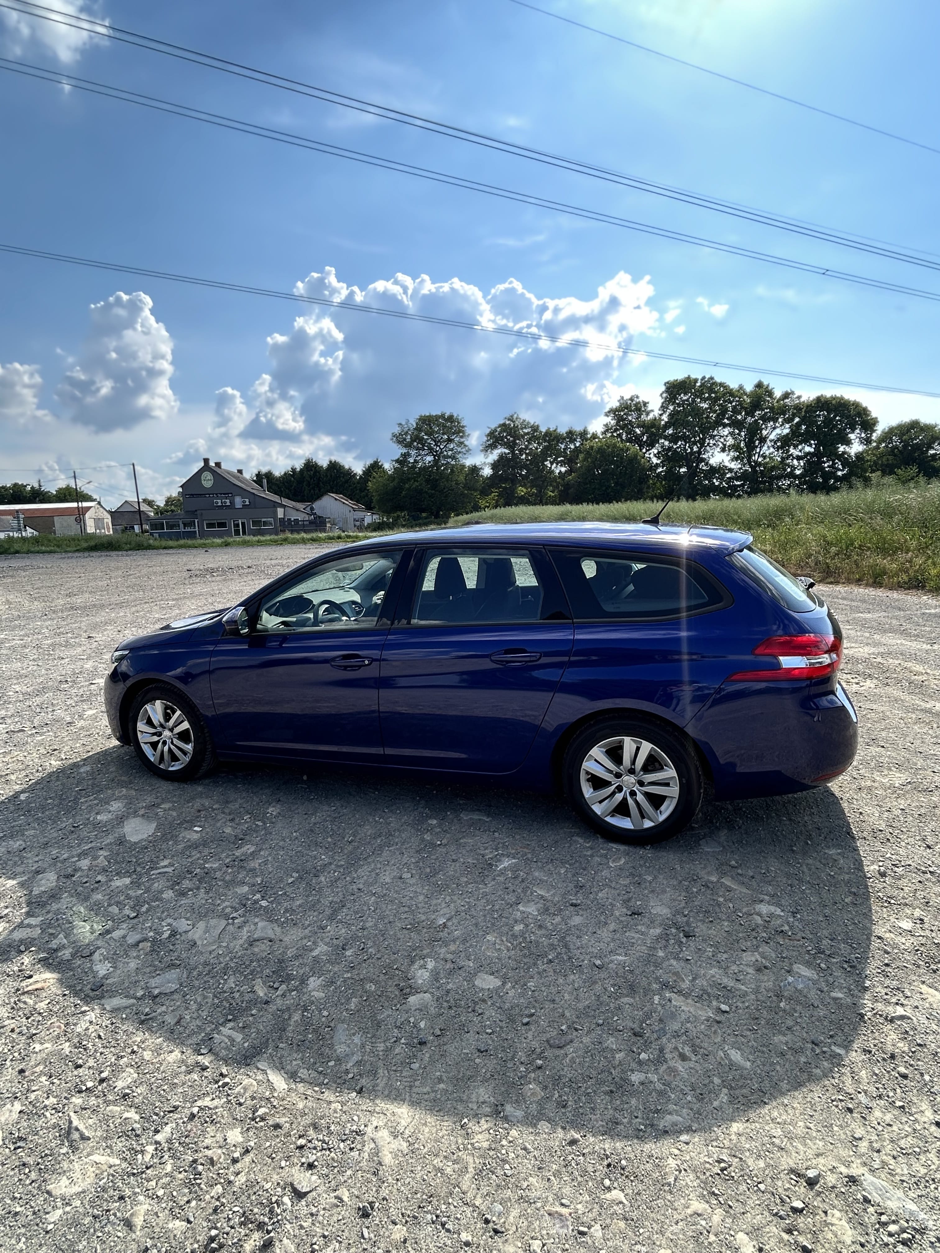 Peugeot 308 SW avec Climatisation