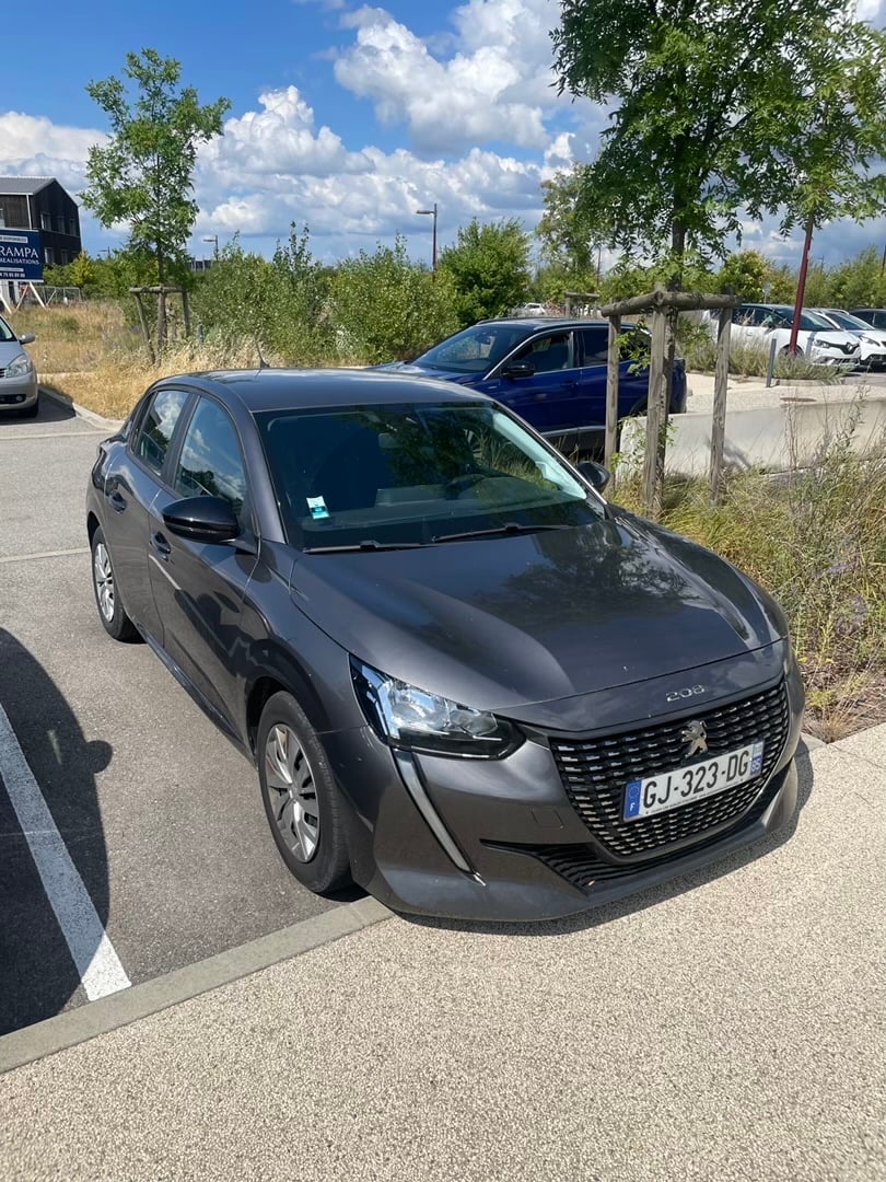 Peugeot 208, 2022, Essence 95