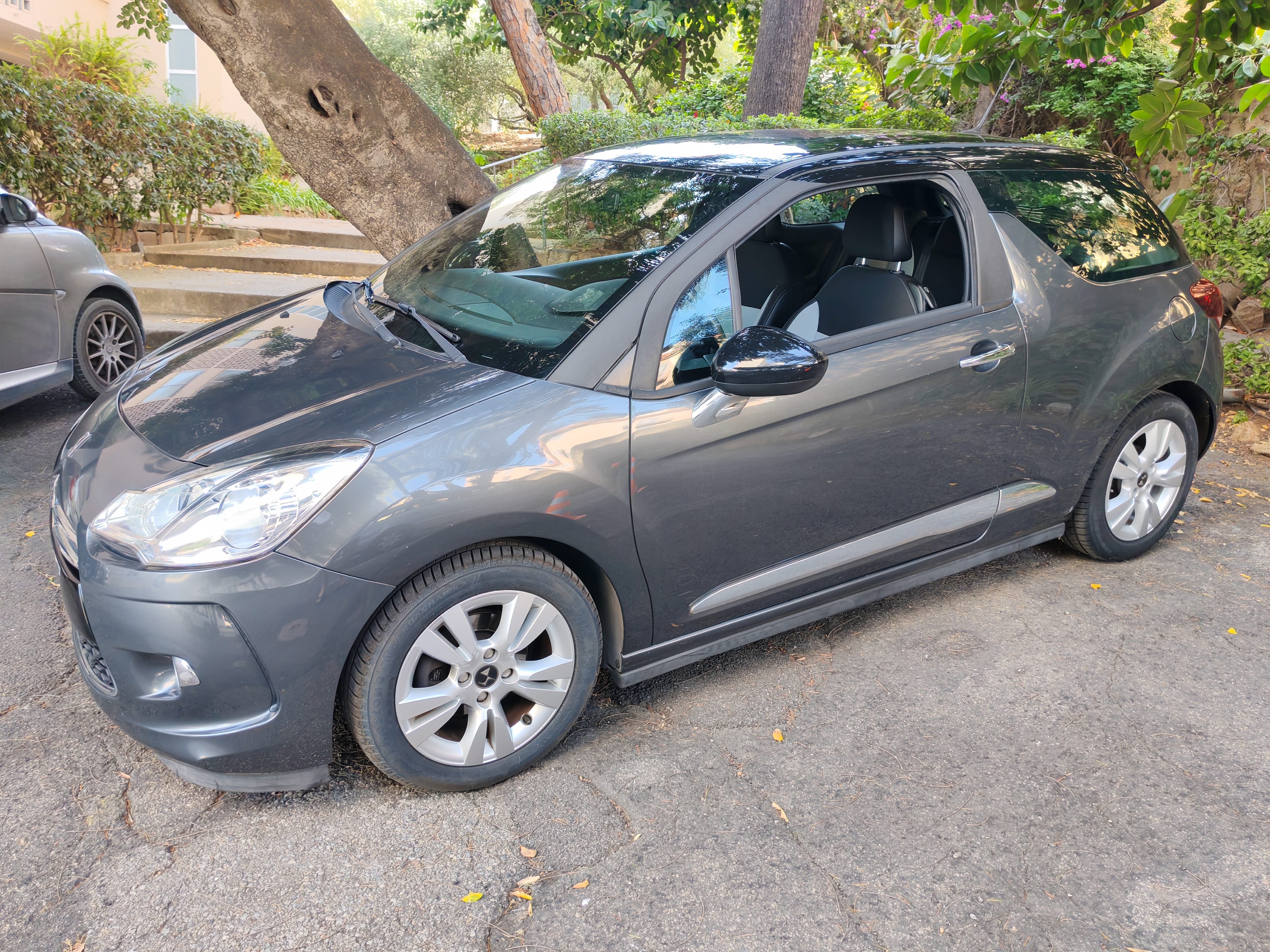 Citroen DS3 82cv essence avec Climatisation