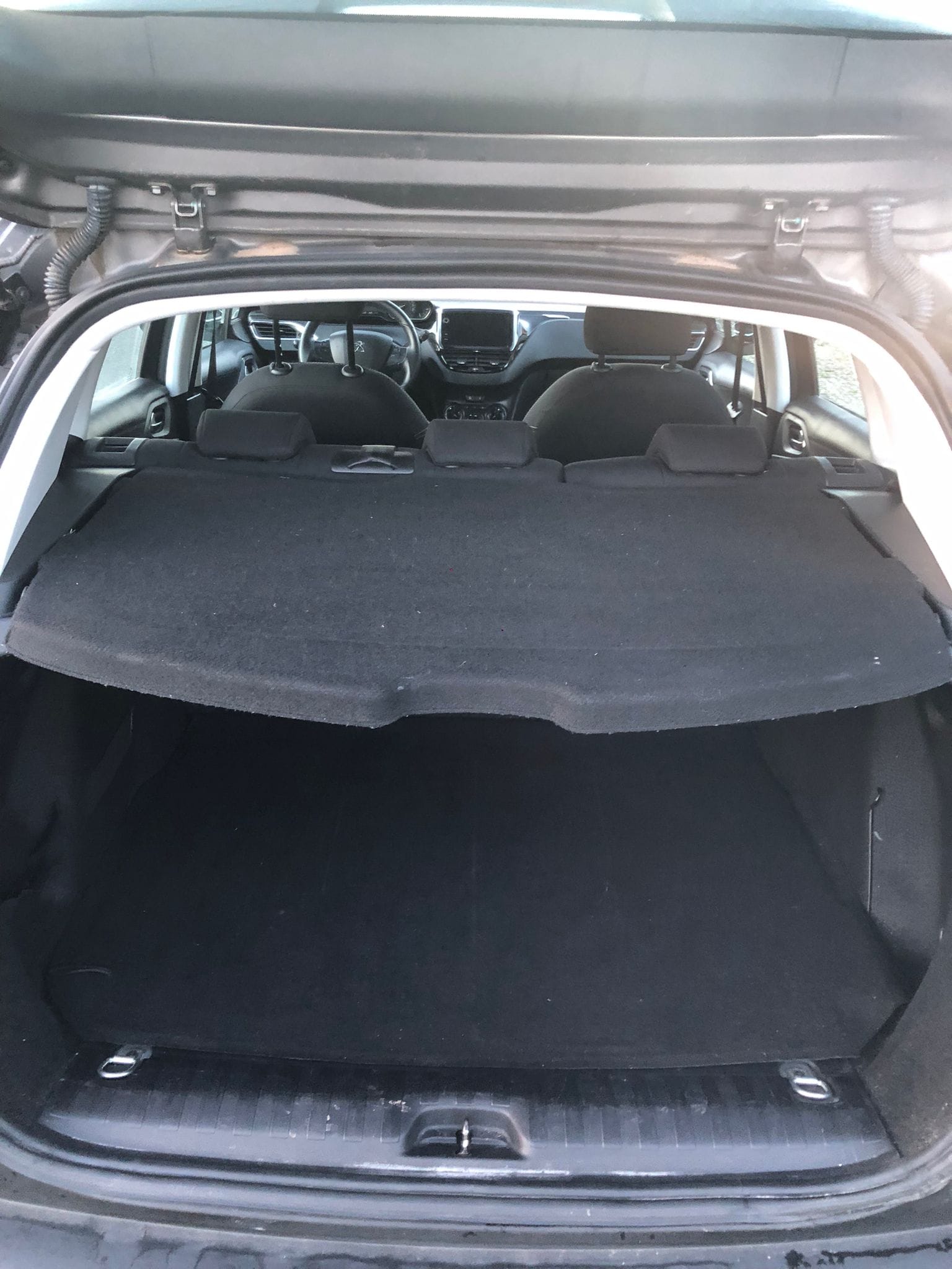 Peugeot 2008 avec Siège bébé
