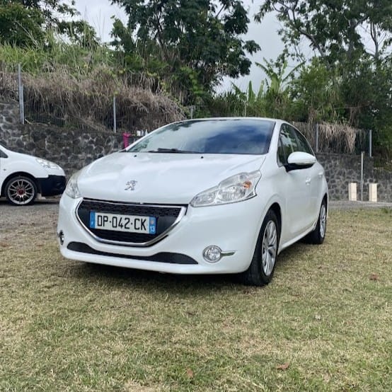 Peugeot 208, 2015, Diesel