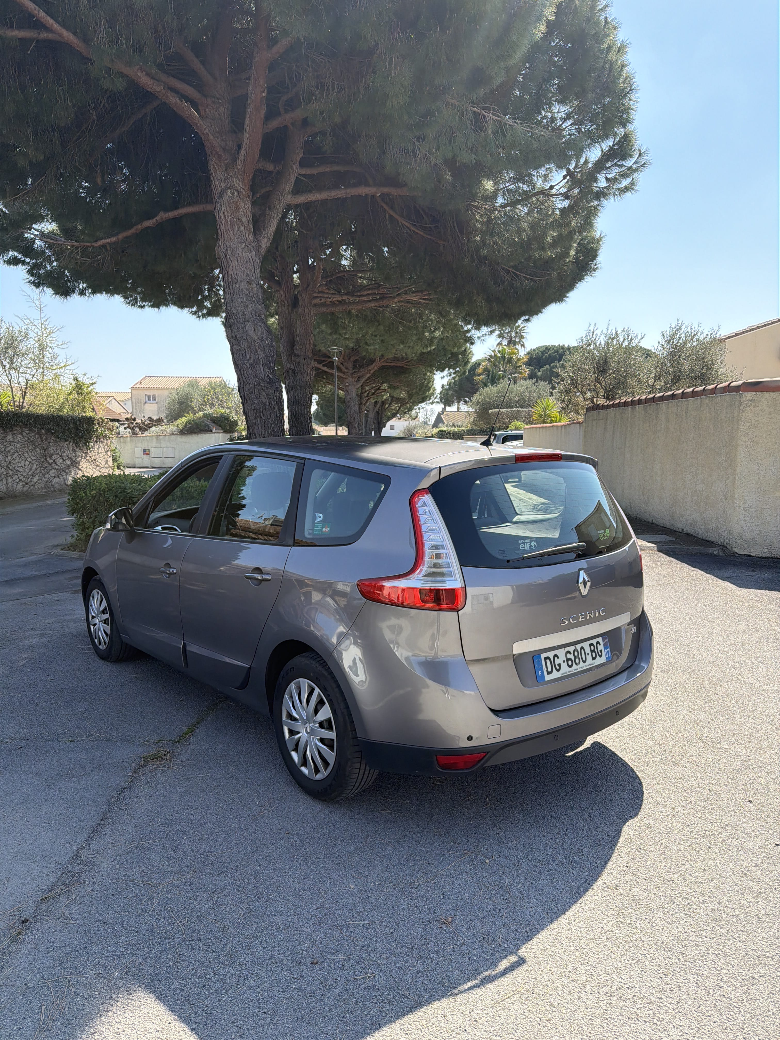 Renault Grand Scenic 7 places avec Régulateur de vitesse
