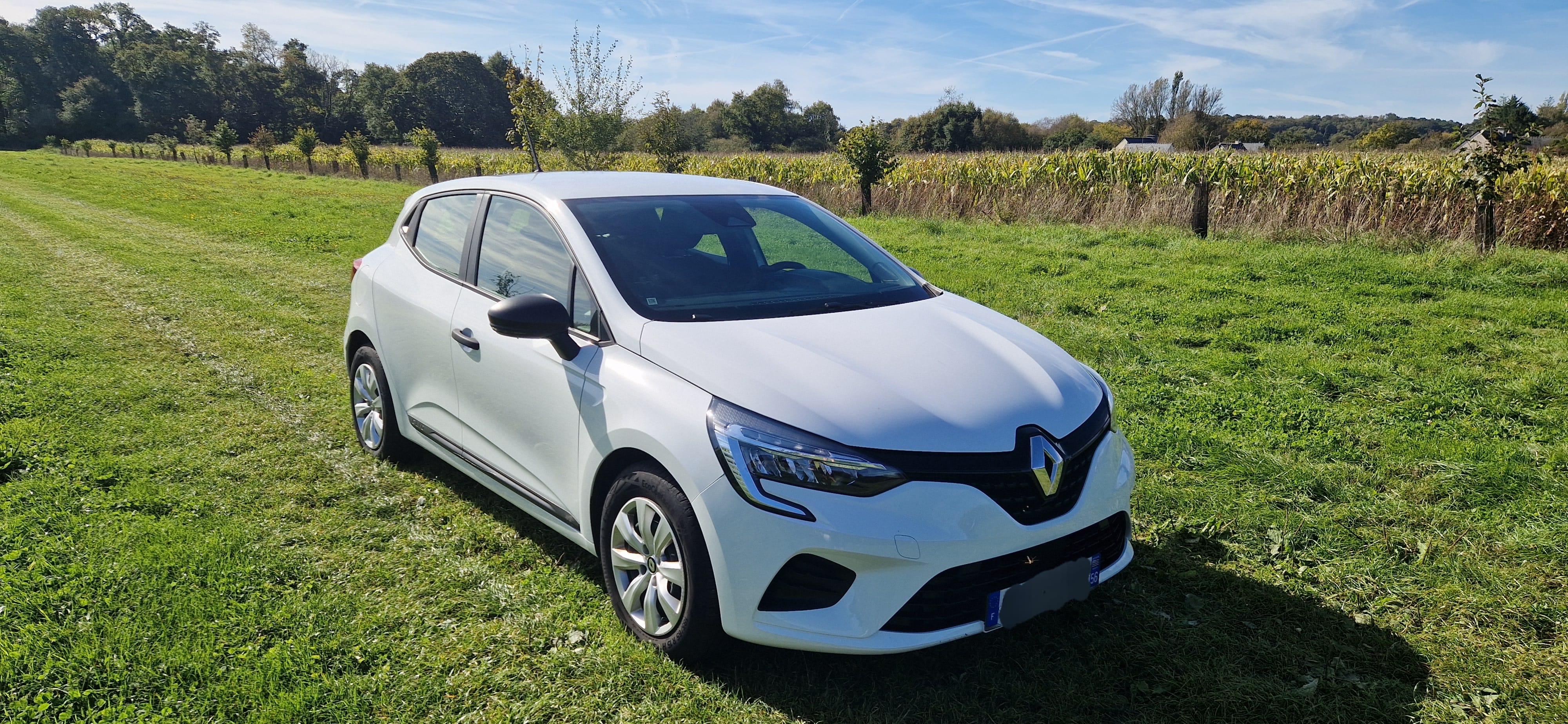 Renault Clio, 2023, Essence 95