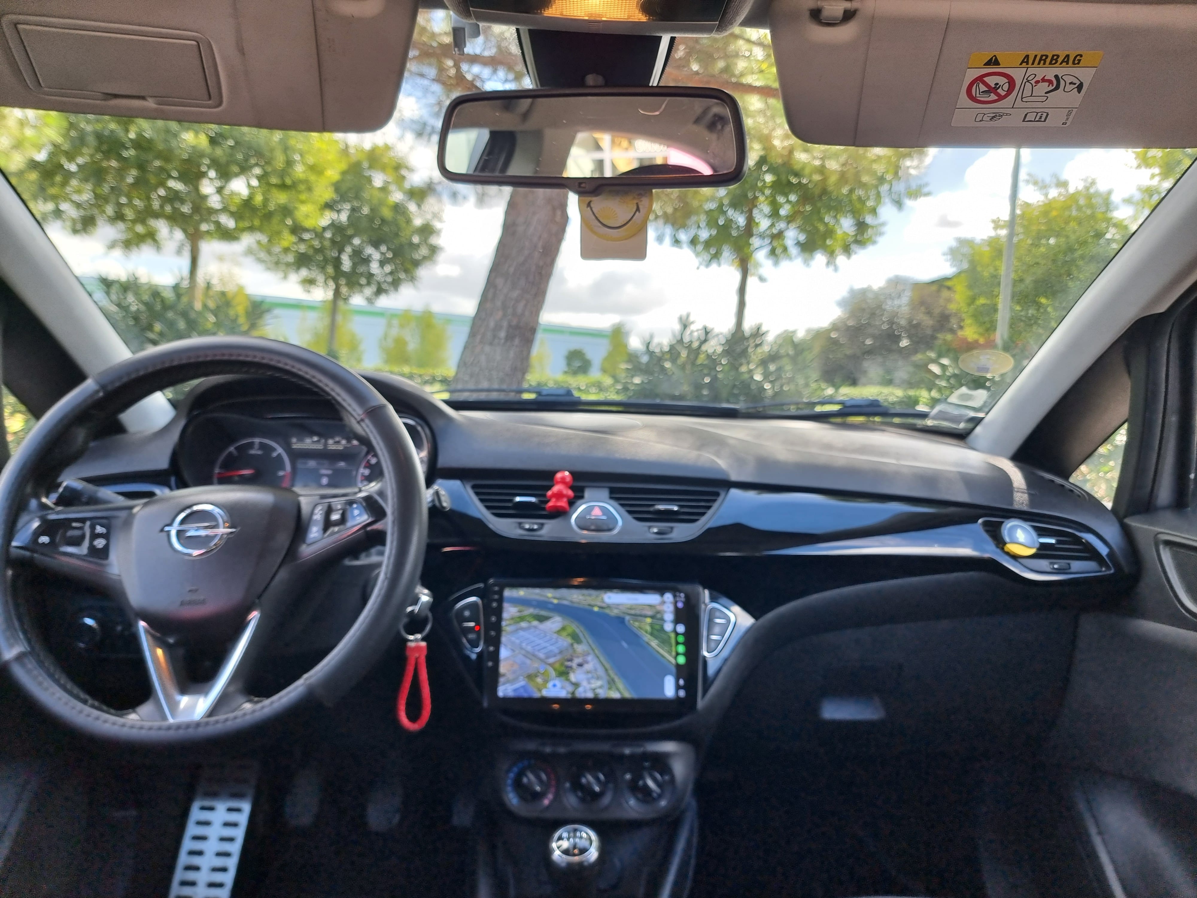 Opel Corsa avec Régulateur de vitesse