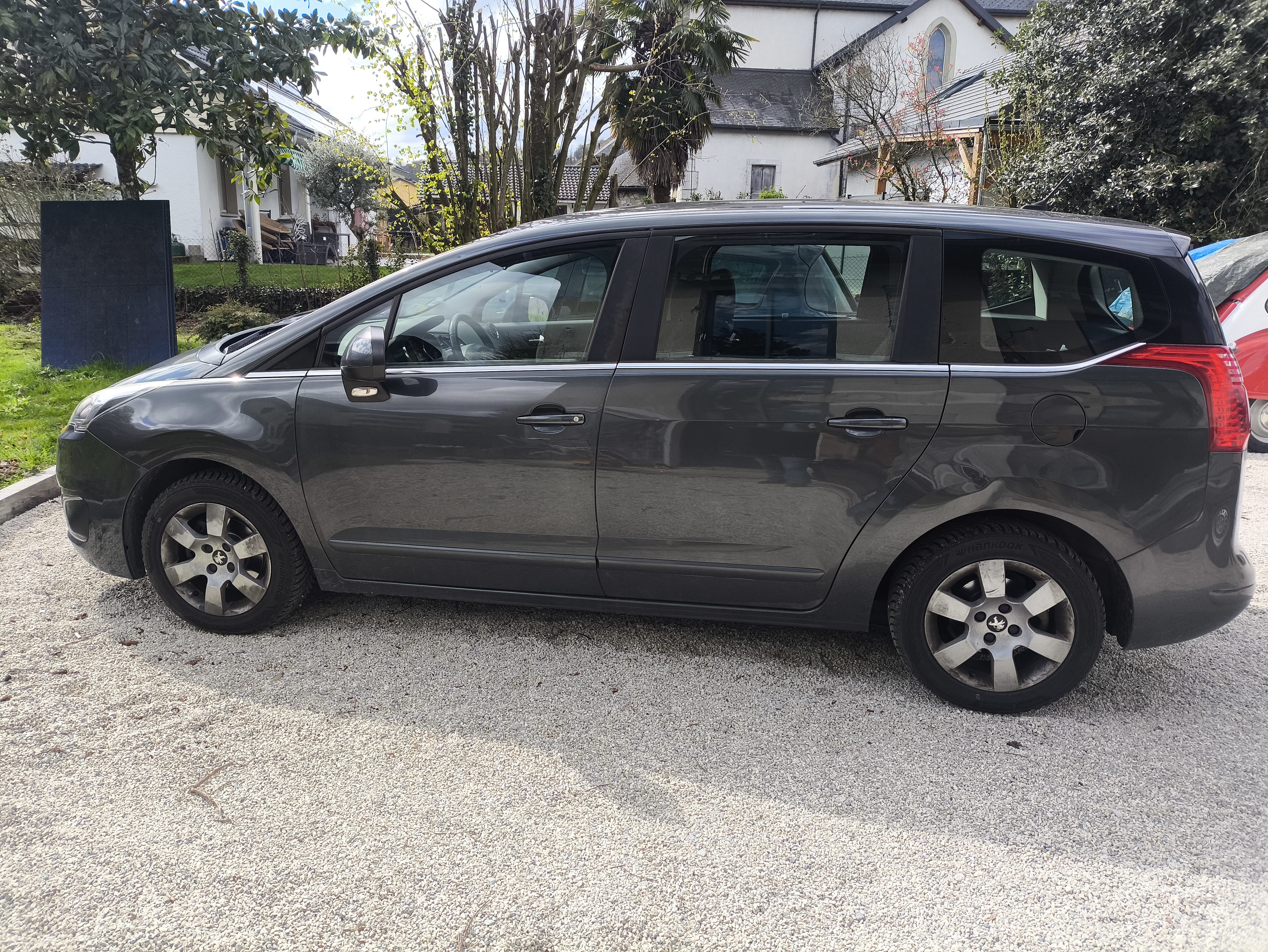 Peugeot 5008 avec Climatisation