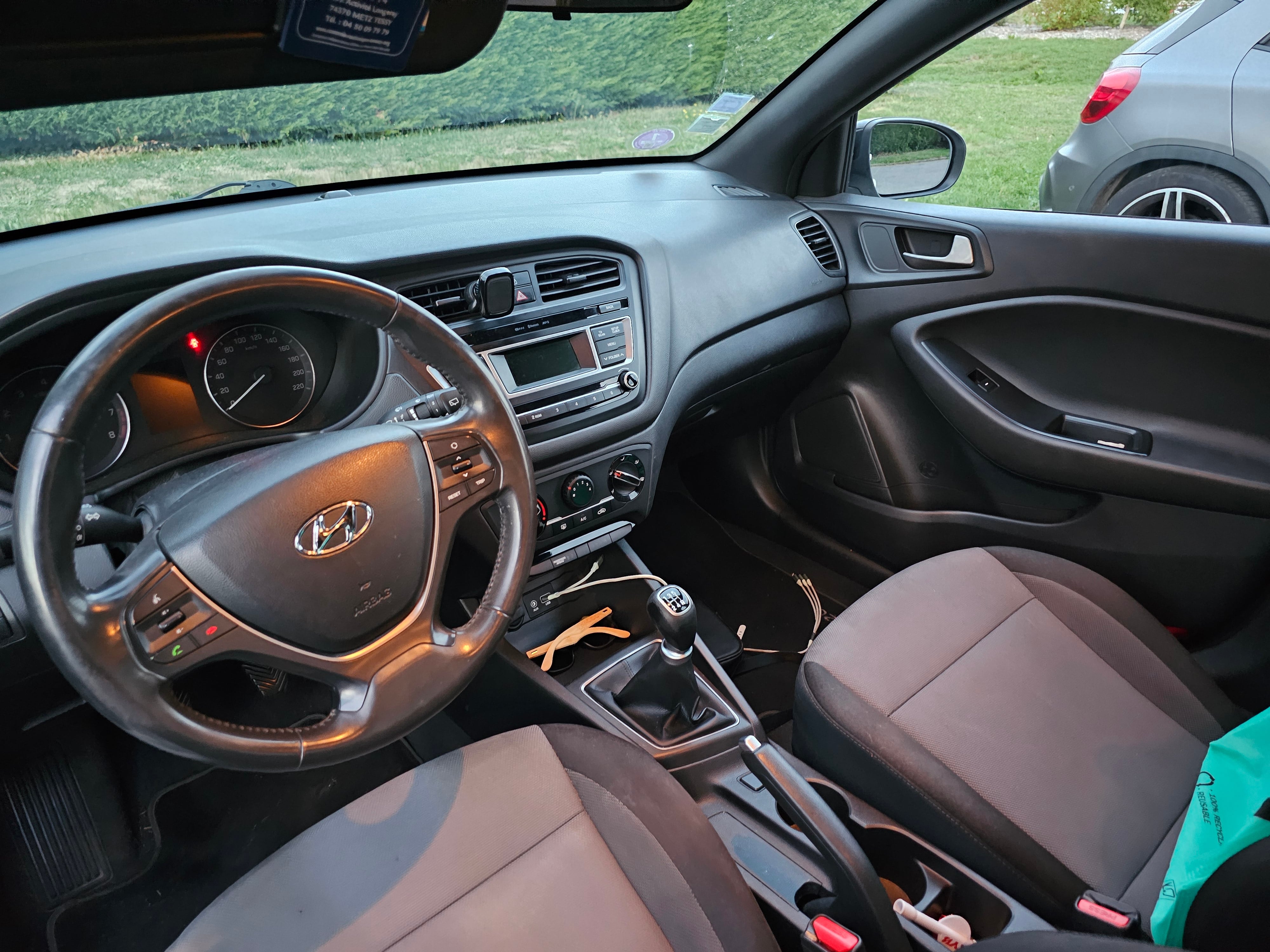 Hyundai i20 1.2 gdi avec Audio Bluetooth