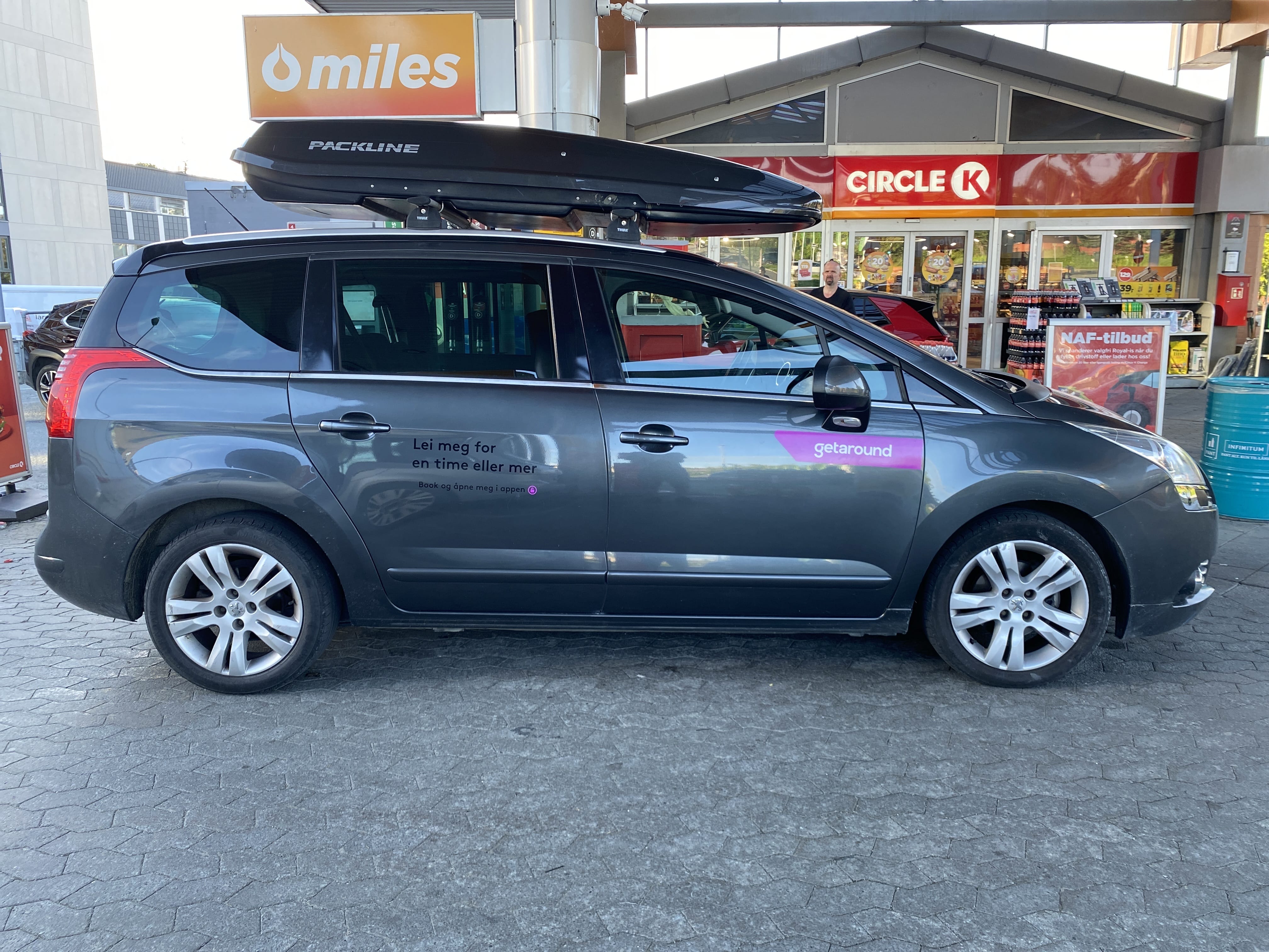 Peugeot 5008 7 seats, Automatic transmission med Aircondition