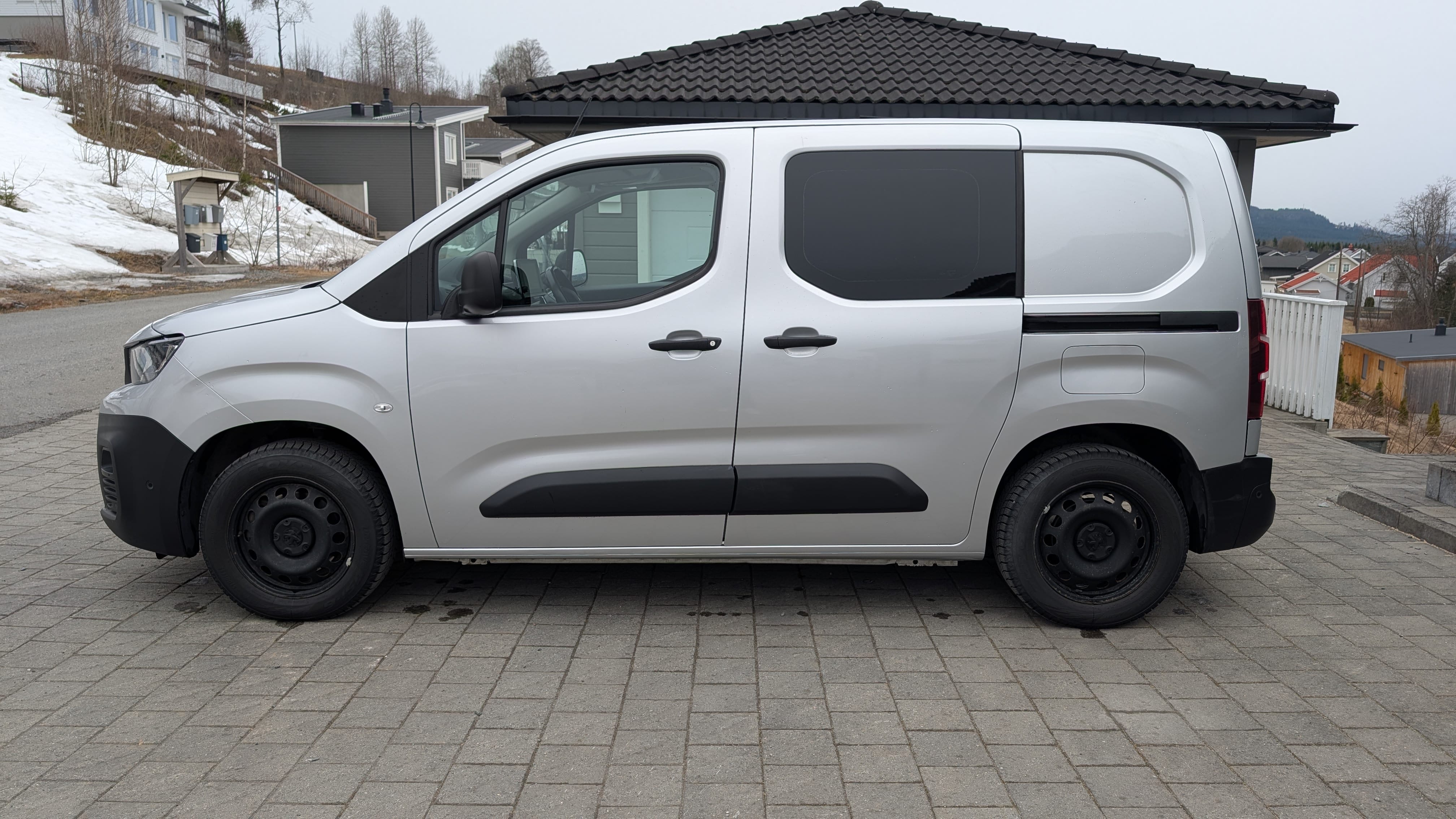Peugeot Partner Varebil med Aircondition