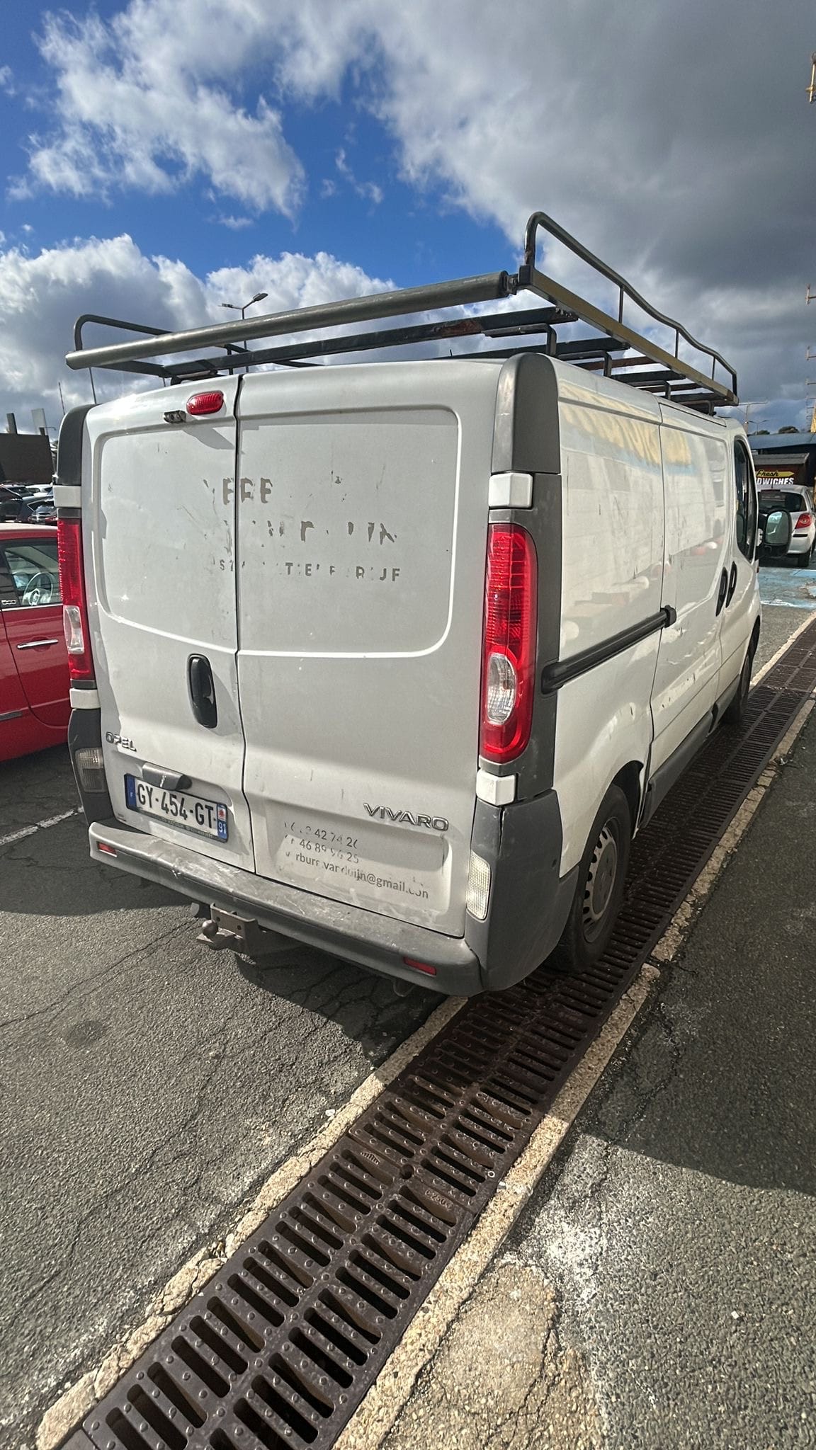 Opel Vivaro avec Régulateur de vitesse