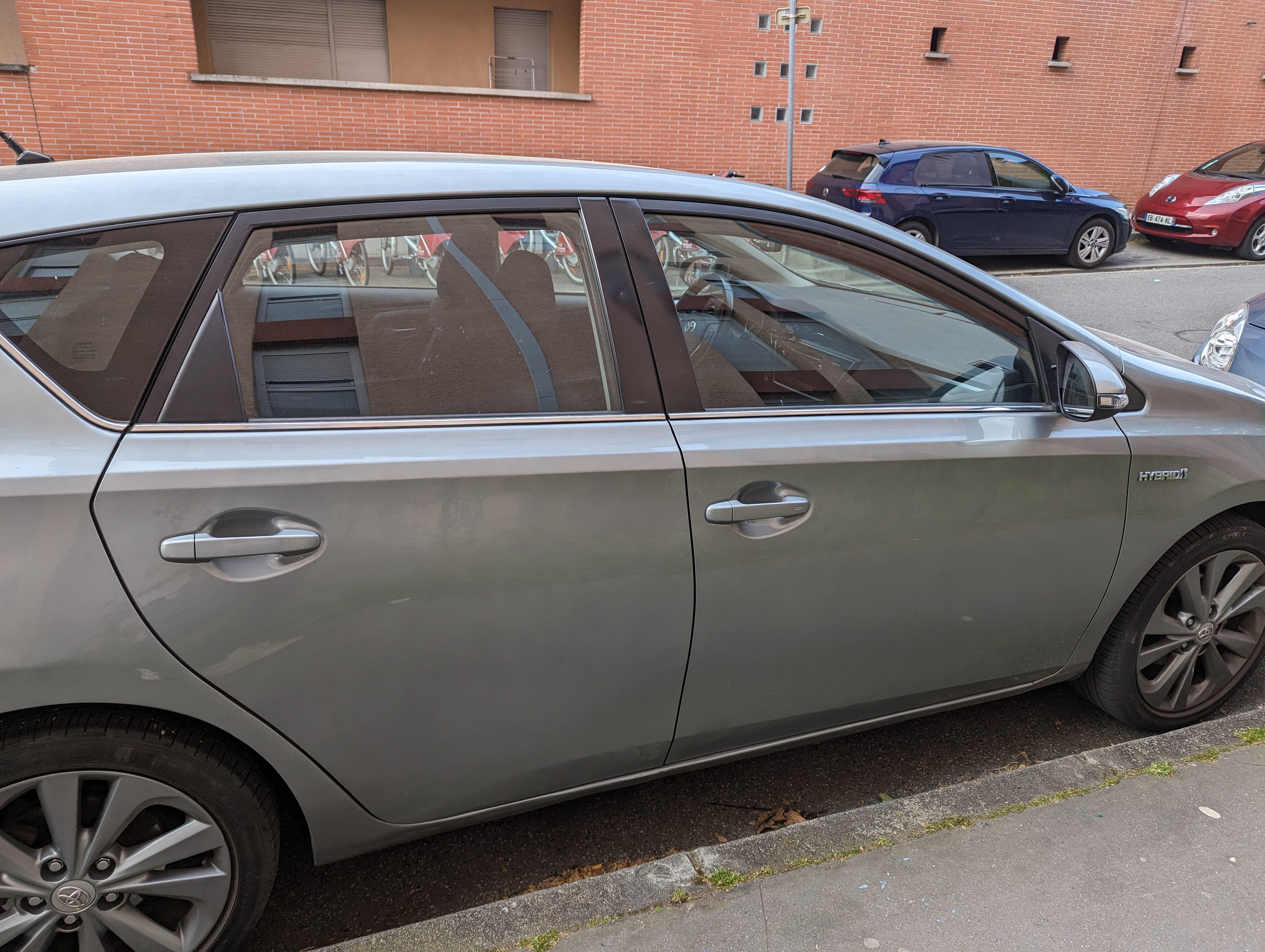 Toyota Auris Hybride, boîte automatique avec Régulateur de vitesse