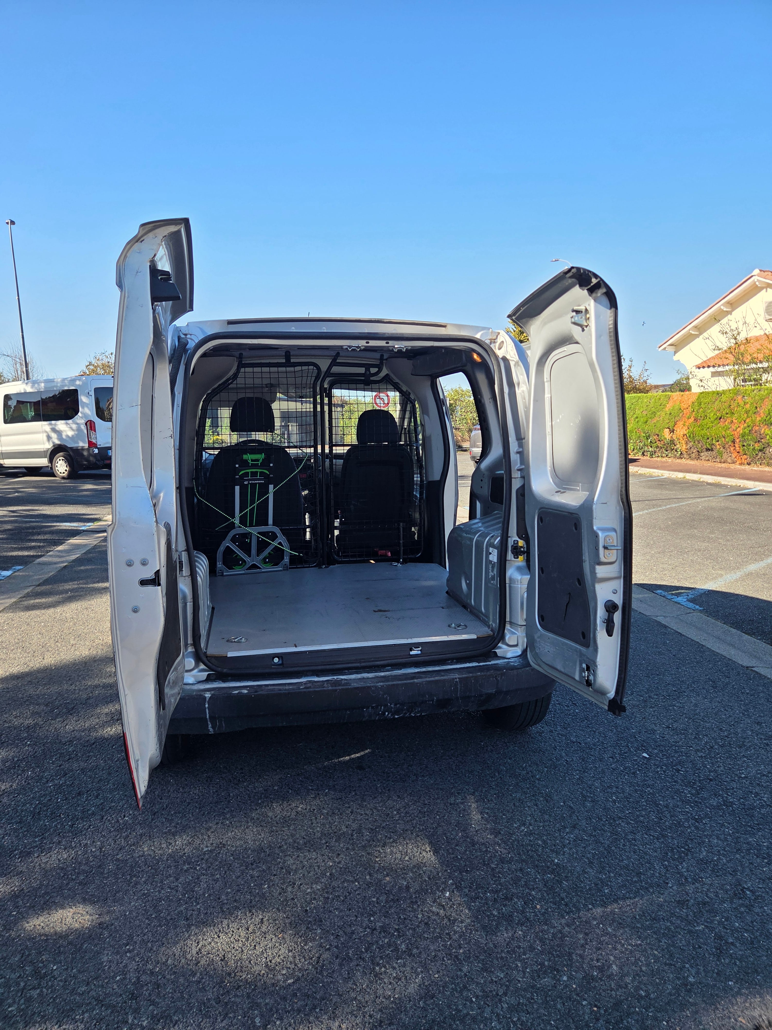 Peugeot Bipper avec Port USB