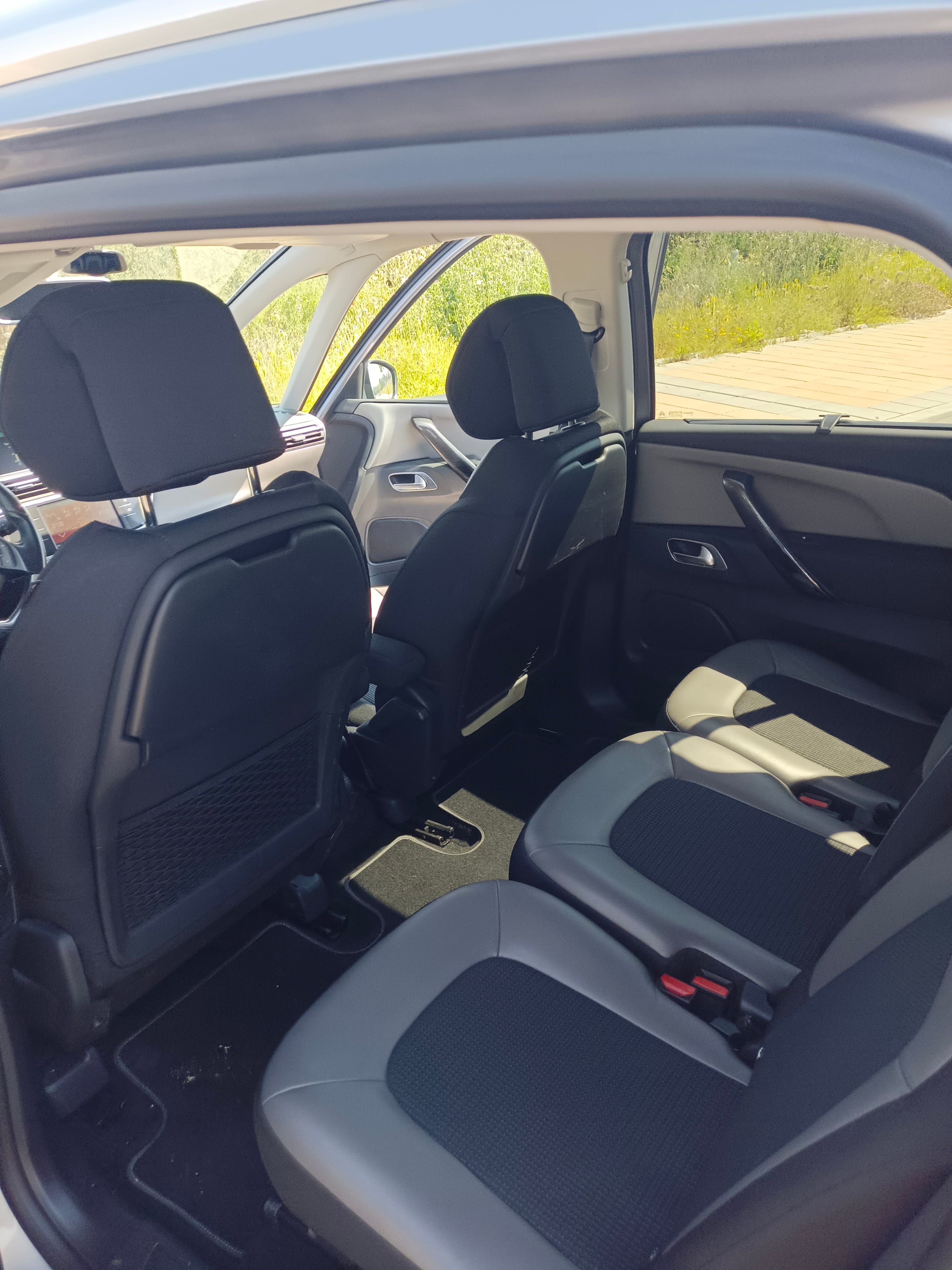 Citroen C4 Grand Picasso Gasolina con Cámara de marcha atrás