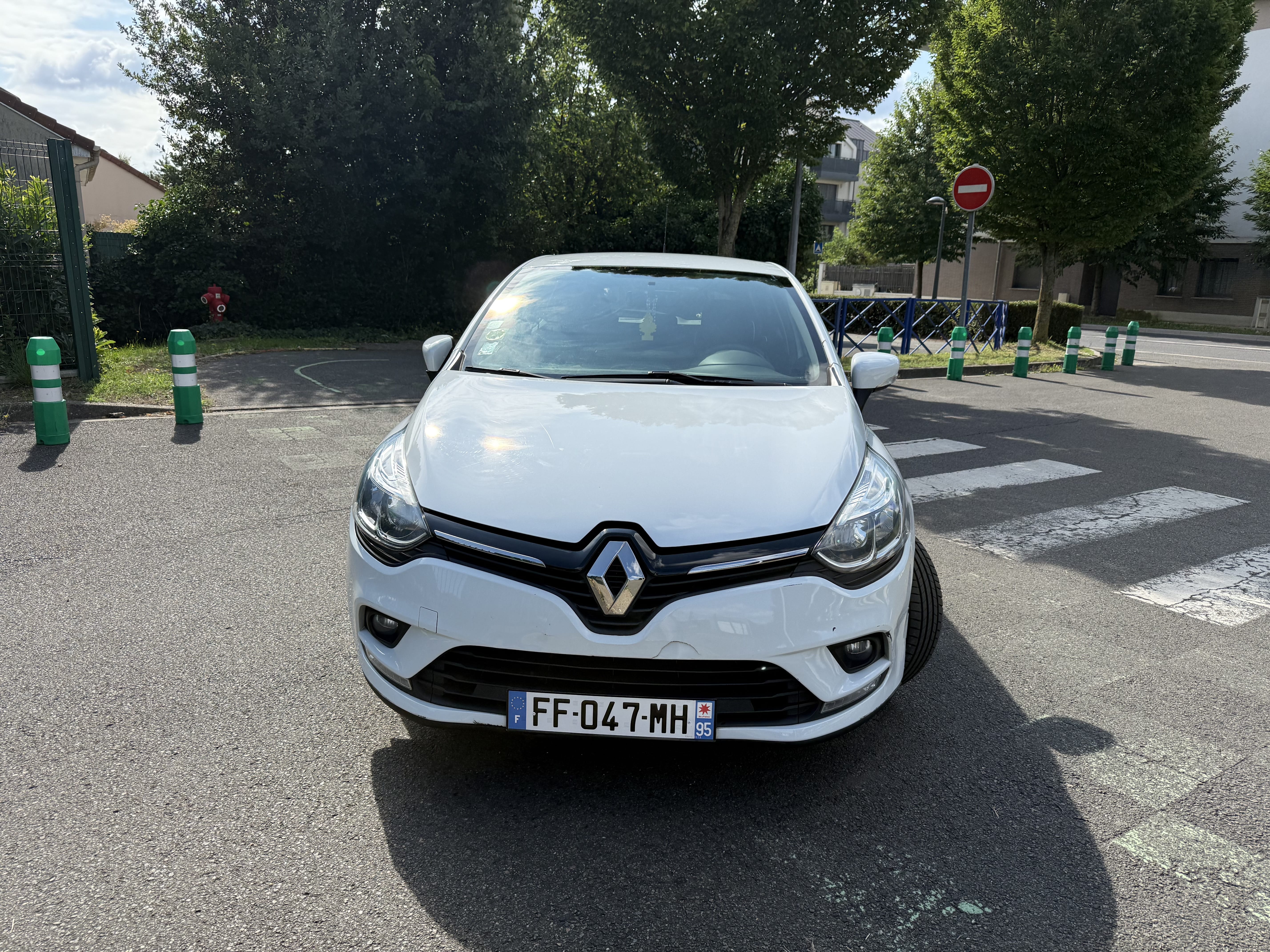 Renault Clio avec Climatisation