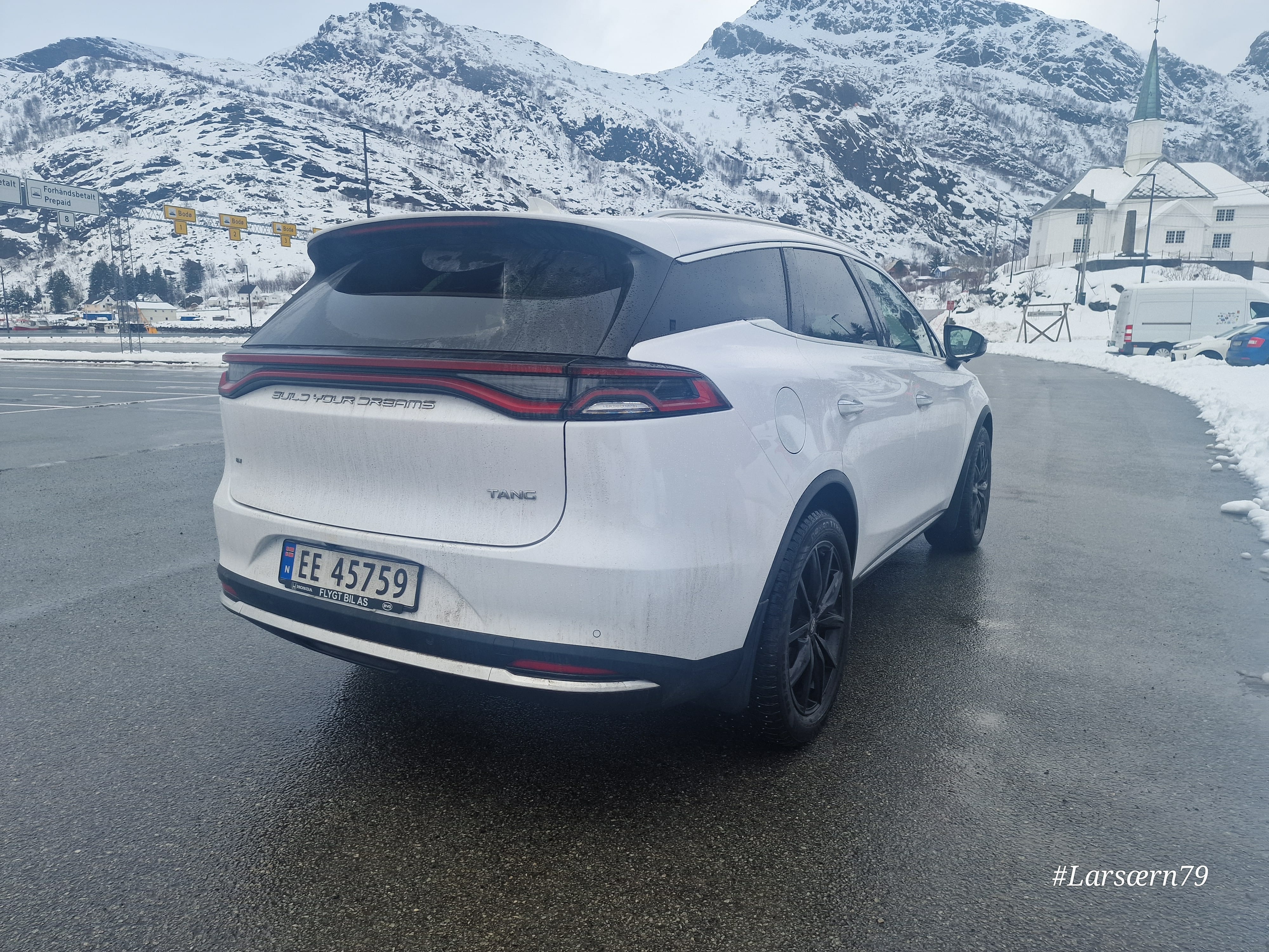 BYD Tang with GPS