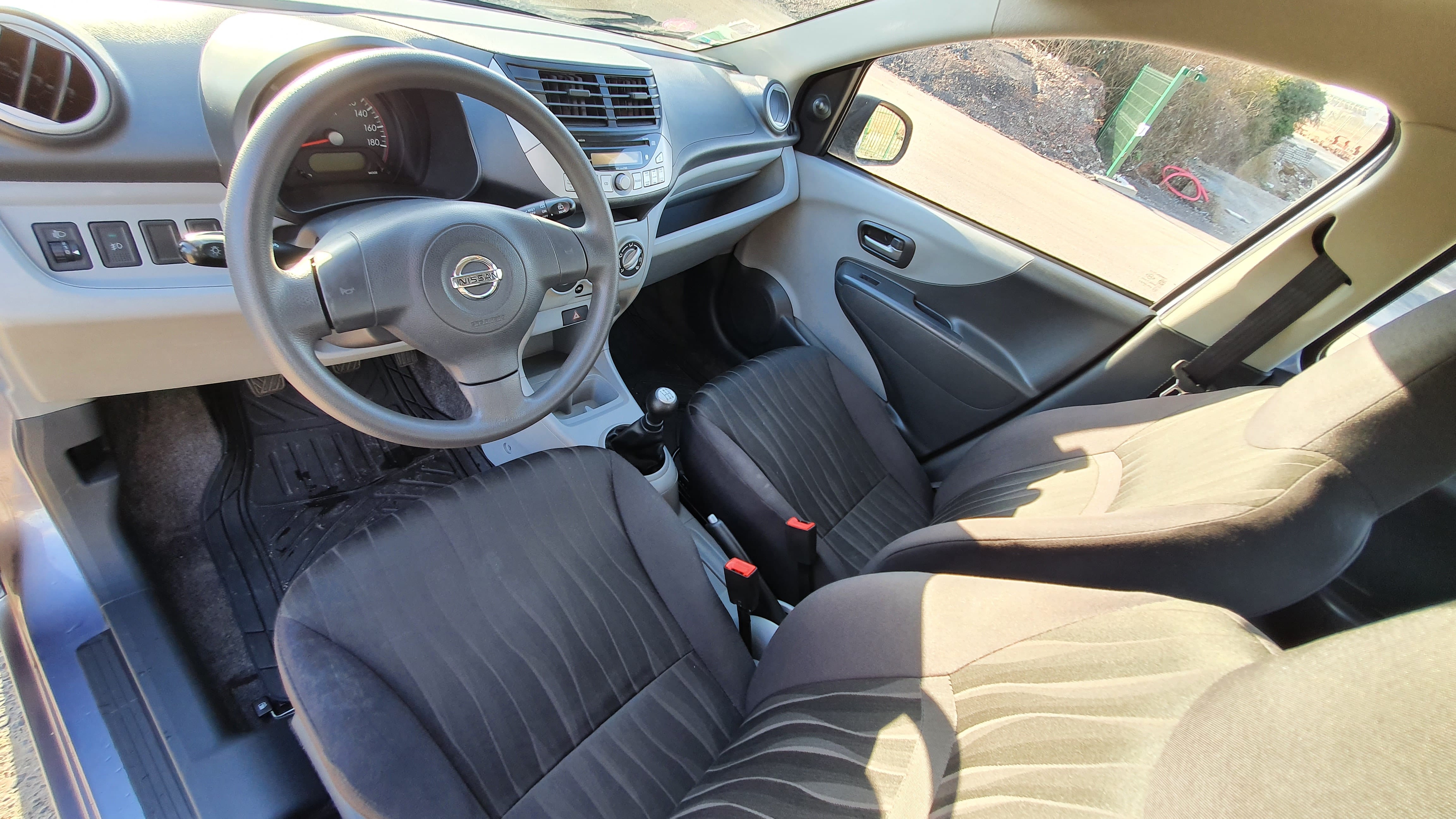 Nissan Pixo 1.0 Ess
