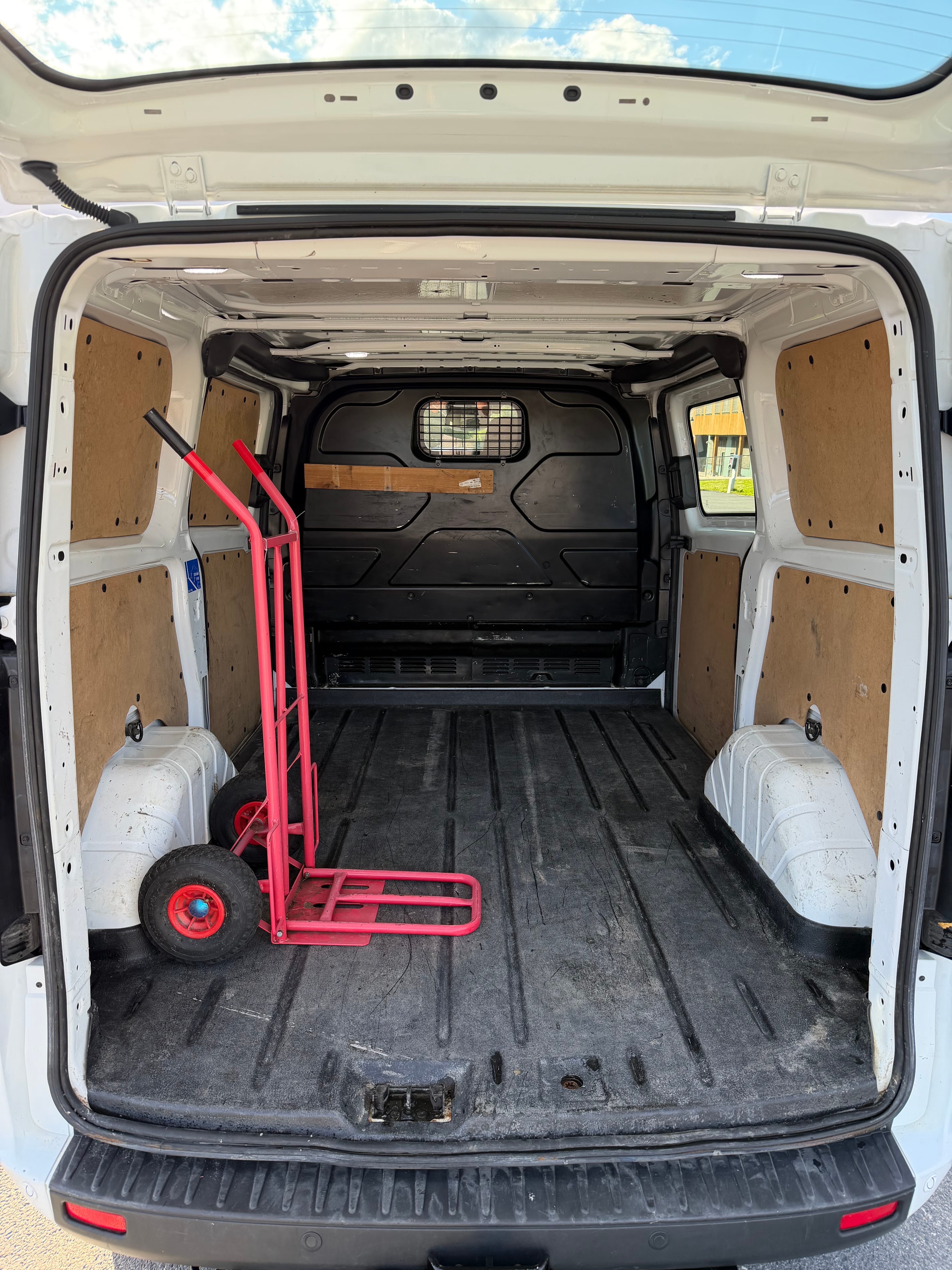 Ford Transit Custom Varebil 2.0 TDCI med Bluetooth audio