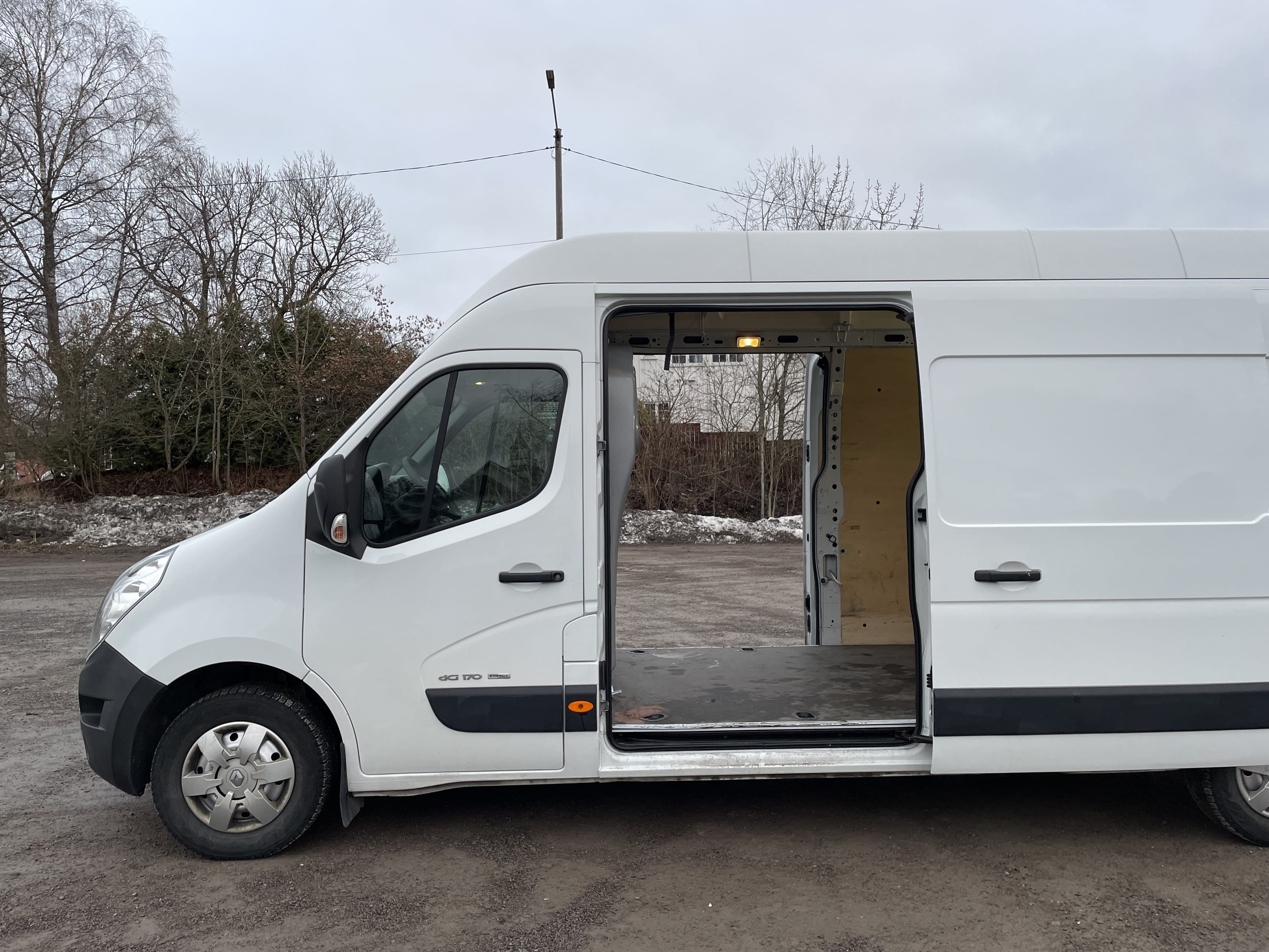 Renault Master 2.3 Dci med Bluetooth audio