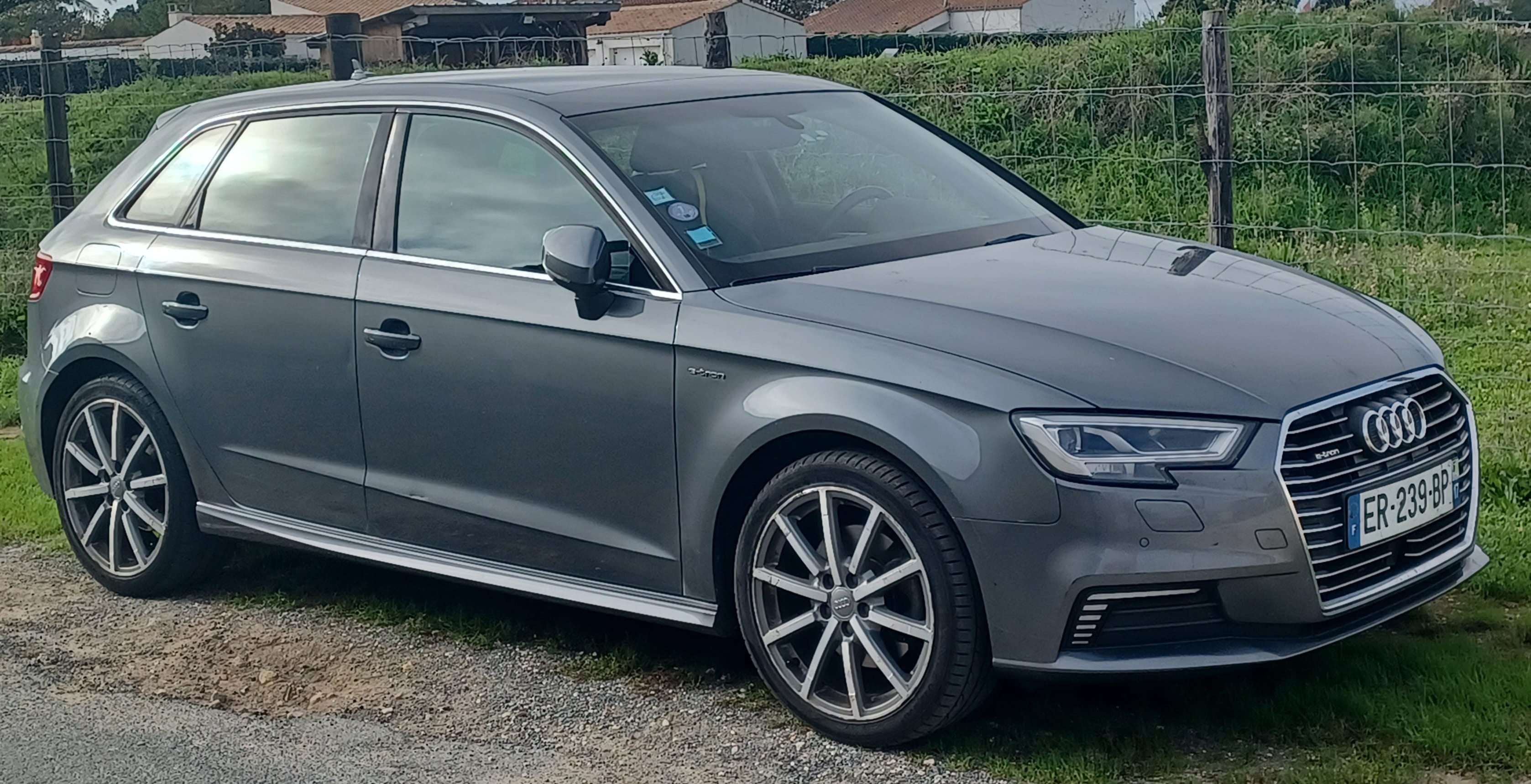Audi A3 TFSI 150 S Tronic, 2017, Essence 95 / Électrique (hybride), automatique