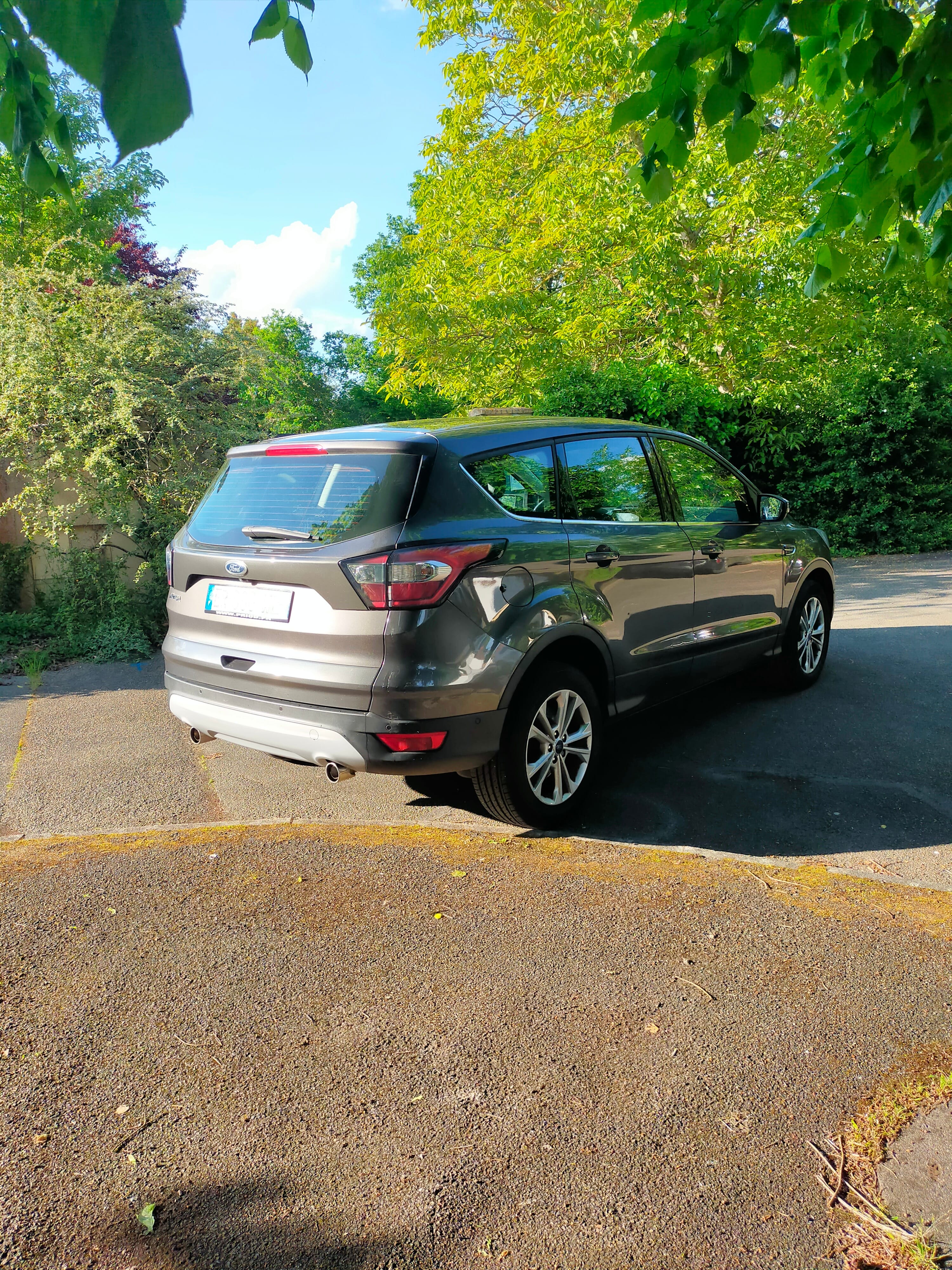 Ford Kuga avec Climatisation