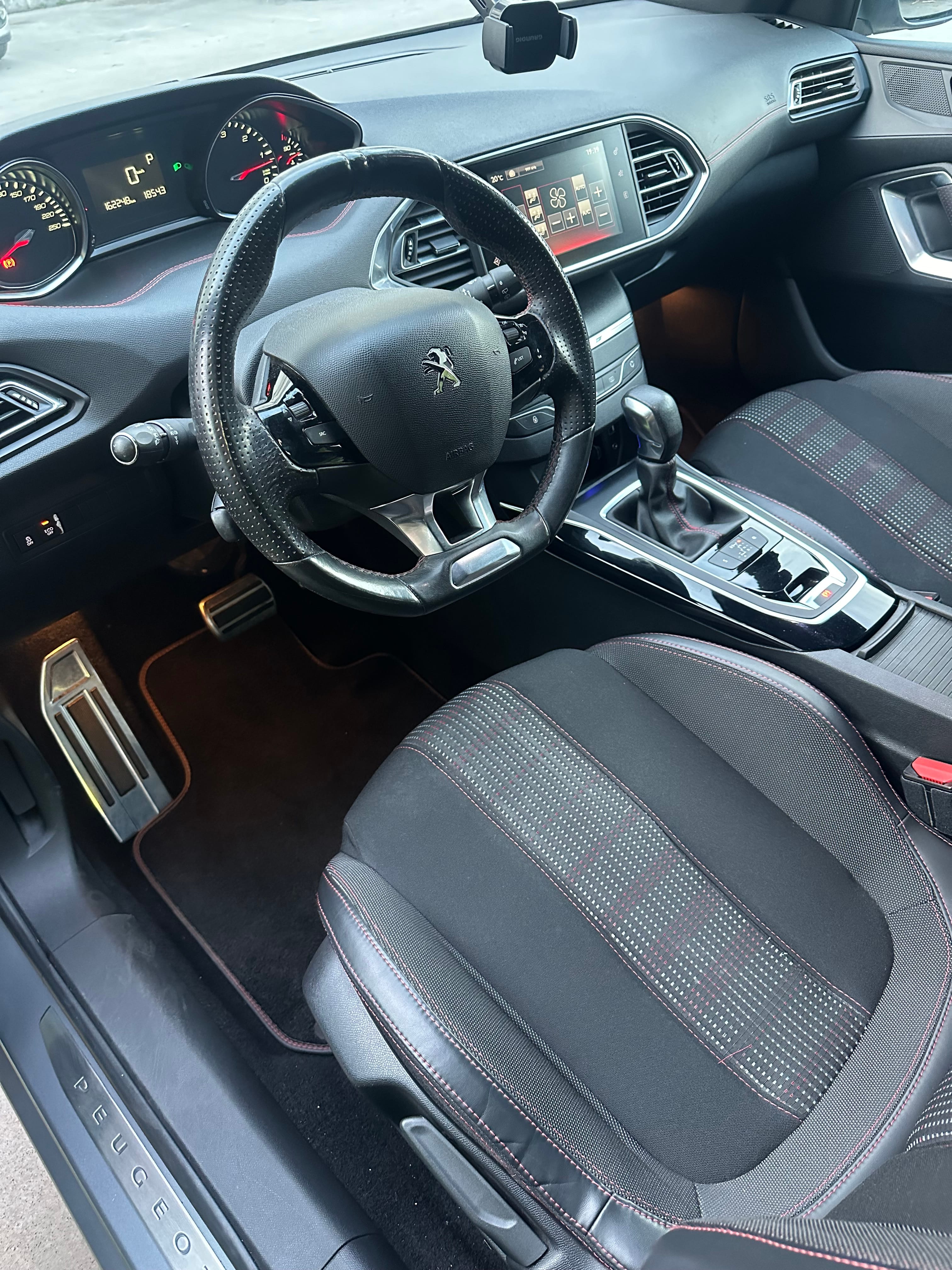 Peugeot 308 avec Audio Bluetooth