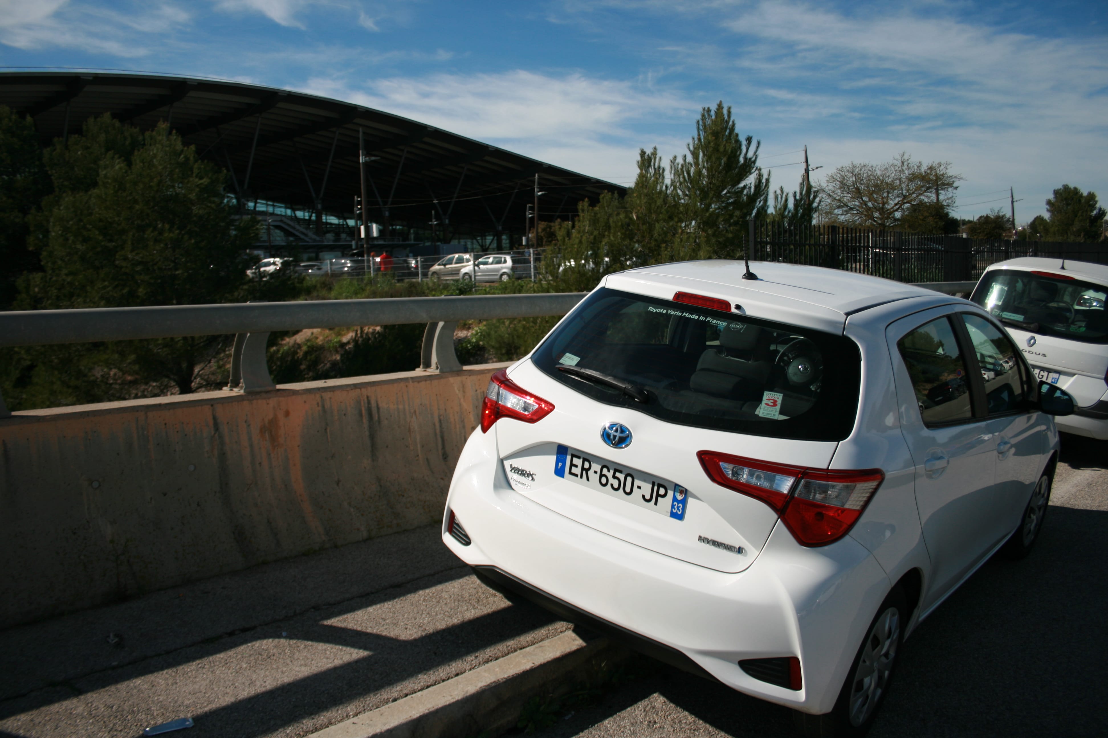 Toyota Yaris Hybride Automatique with Bluetooth audio