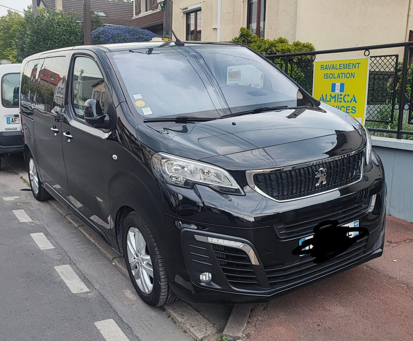 Peugeot Traveller, 2018, Diesel, 9 places et plus