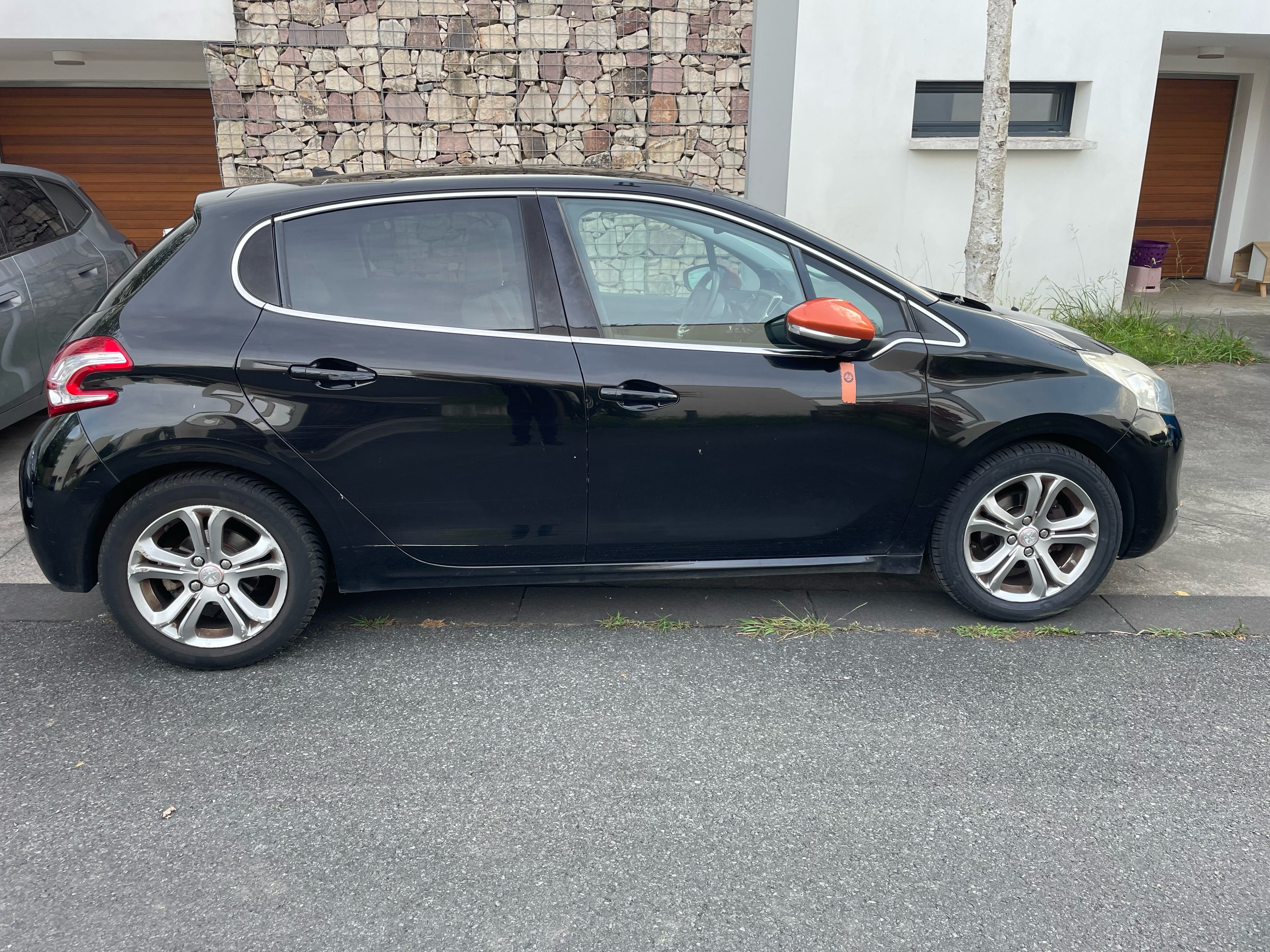 Peugeot 208 avec Climatisation