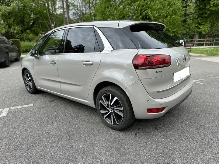 Citroen C4 Picasso avec GPS