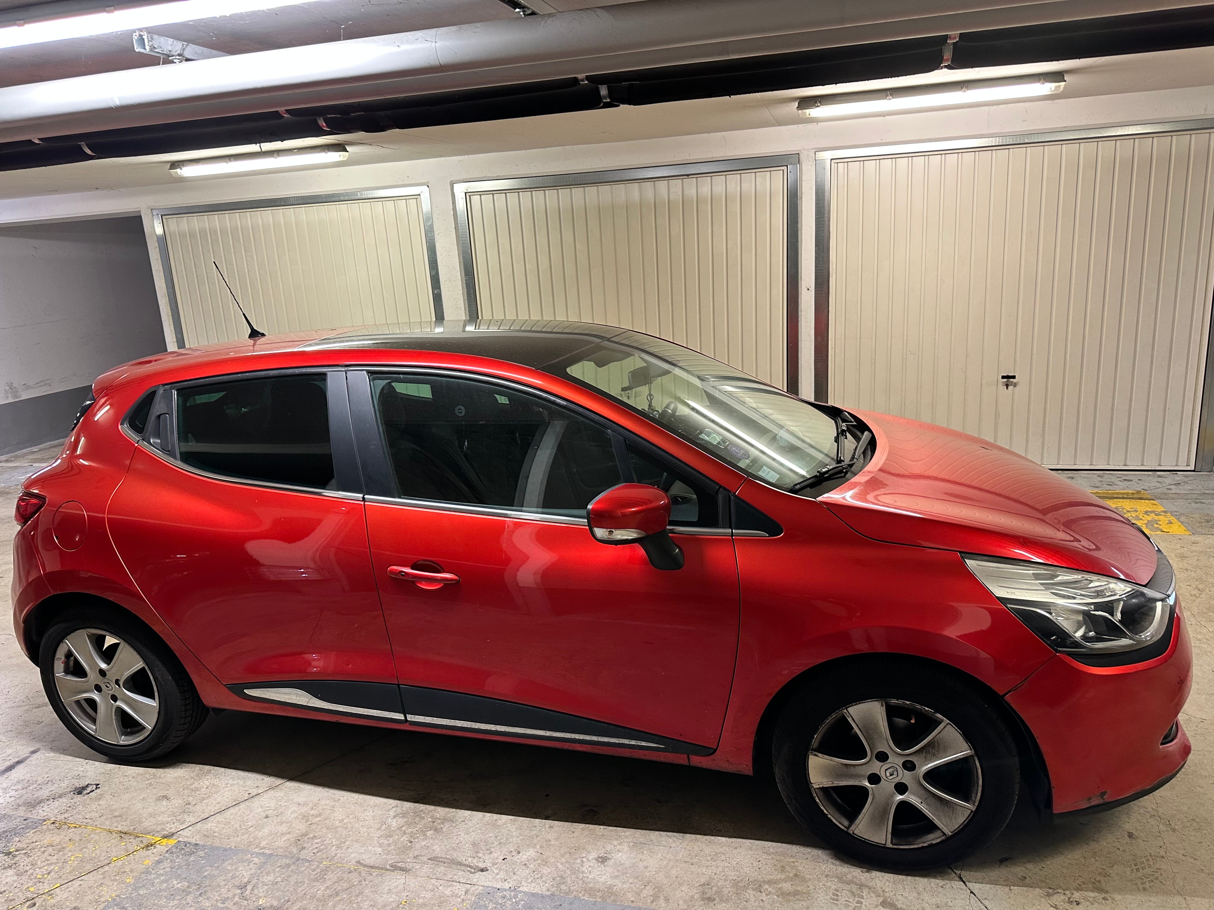 Renault Clio avec Climatisation